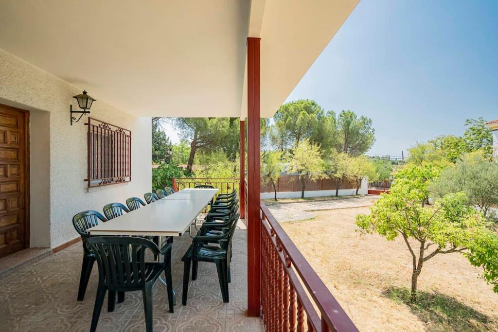 Casa Hortensia. Barbacoa en Robledo de Chavela