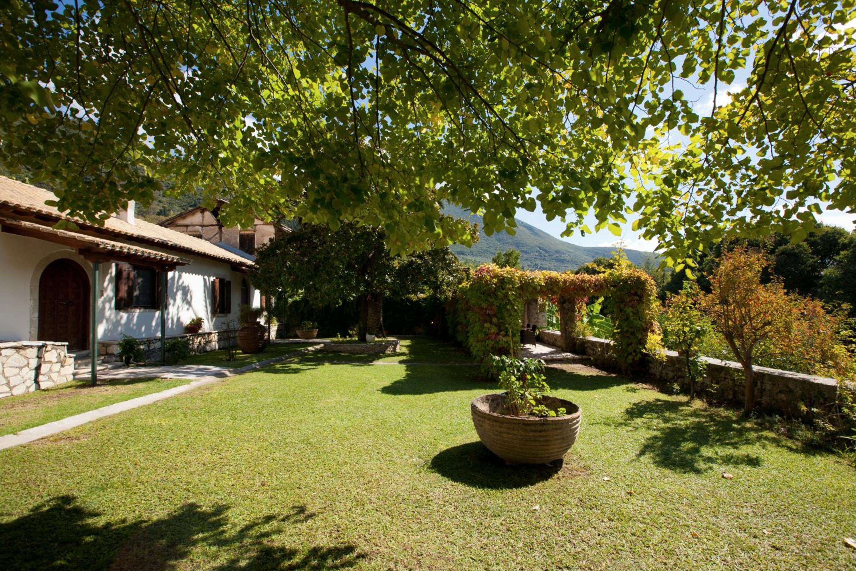 Villagio Magnolia