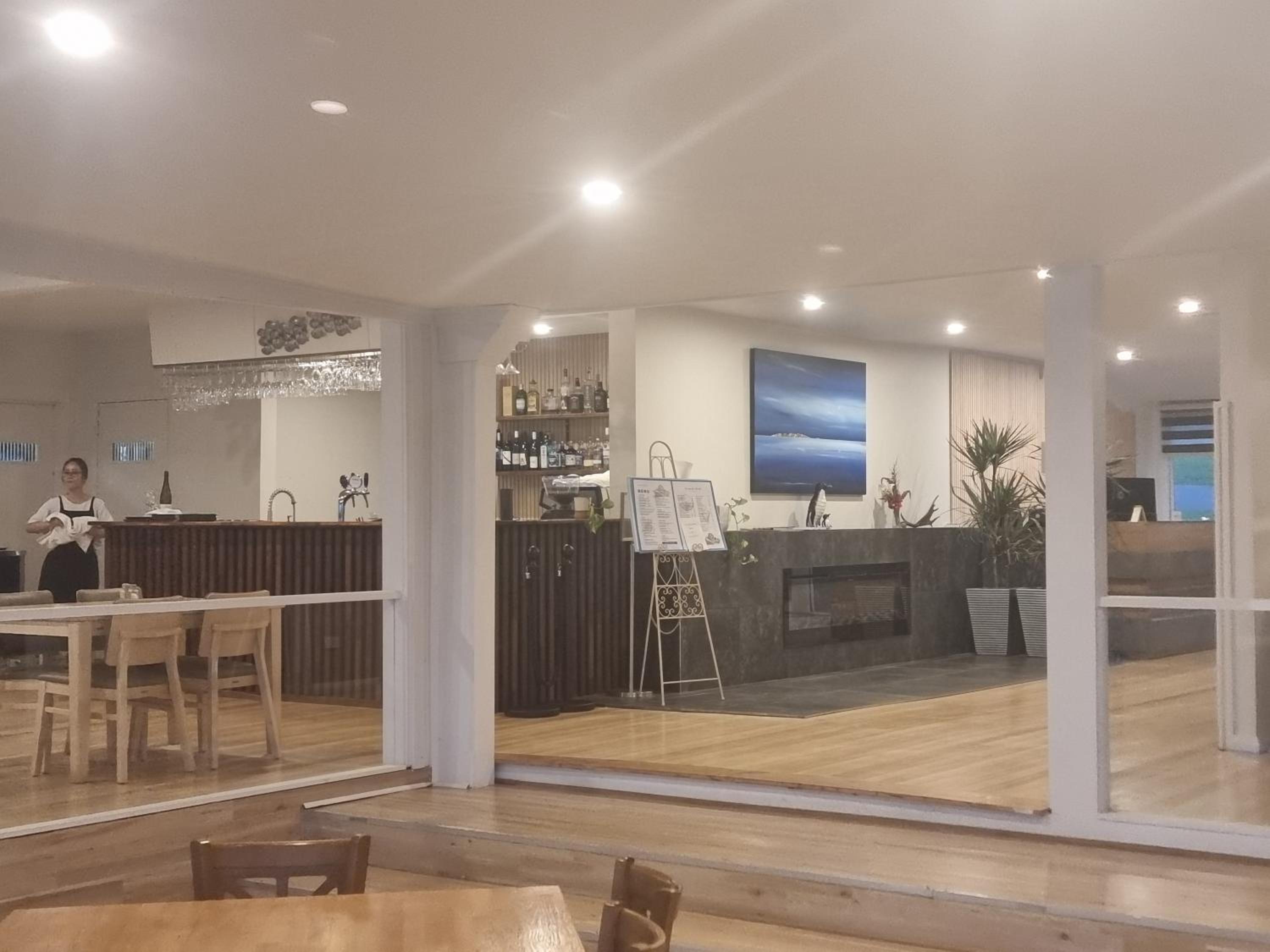 Diamond Island Resort, Restaurant & Bar and Penguin Show
