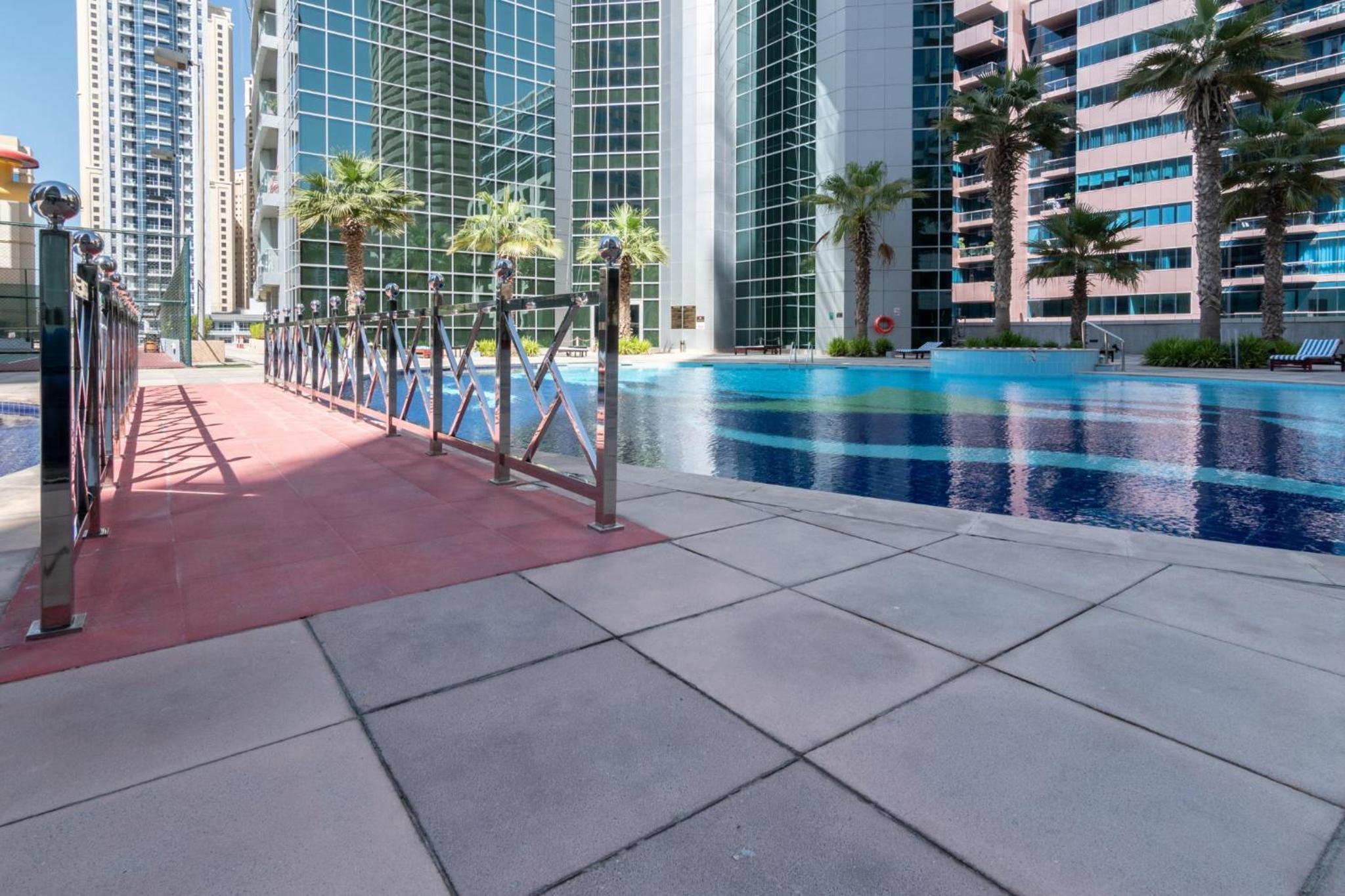 The Smart Concierge - Damac Waves