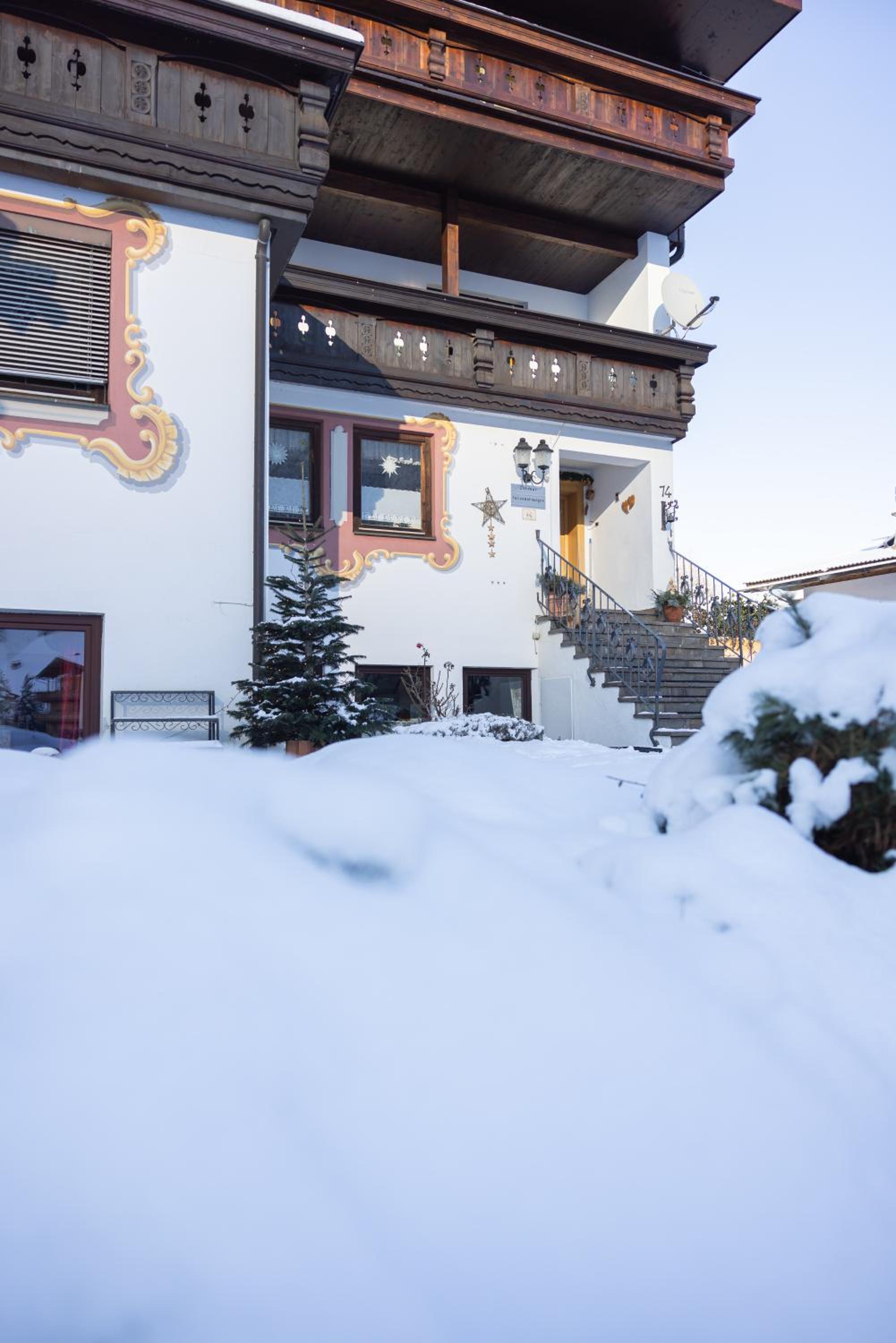 Pension Gulla - Ferienhaus Appartements B&B