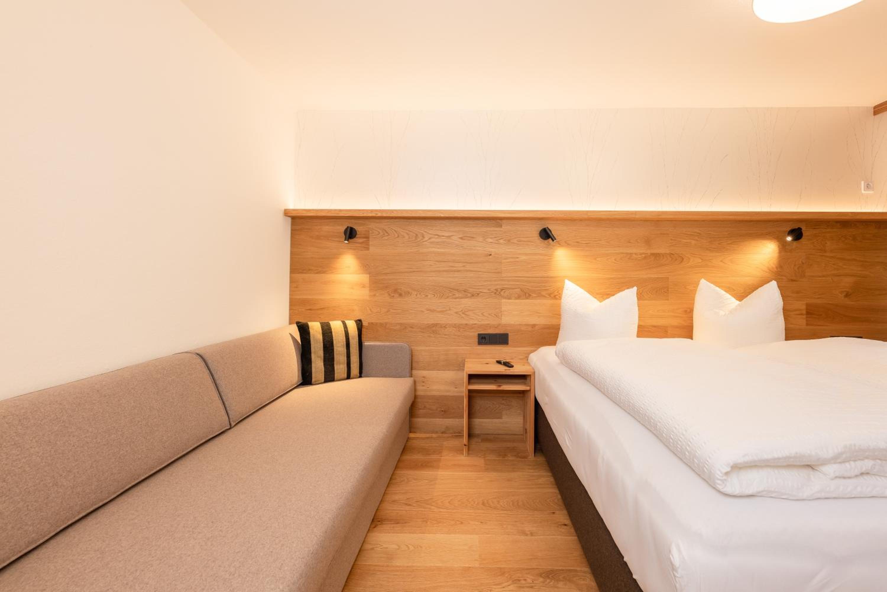 Pension Gulla - Ferienhaus Appartements B&B