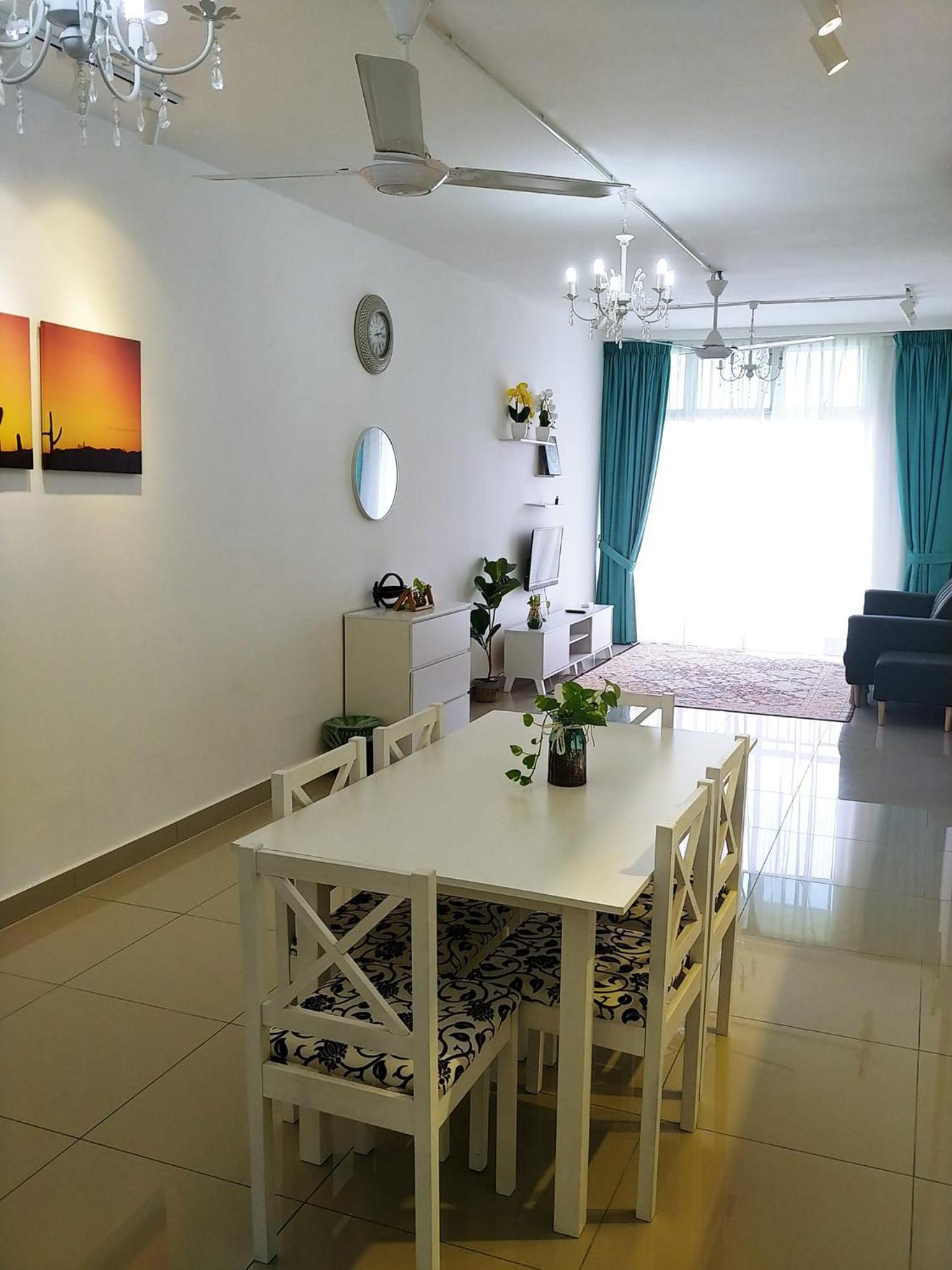 Spacious 3BR Family Homestay Putrajaya Near Masjid & Hospital Ramadan Stay