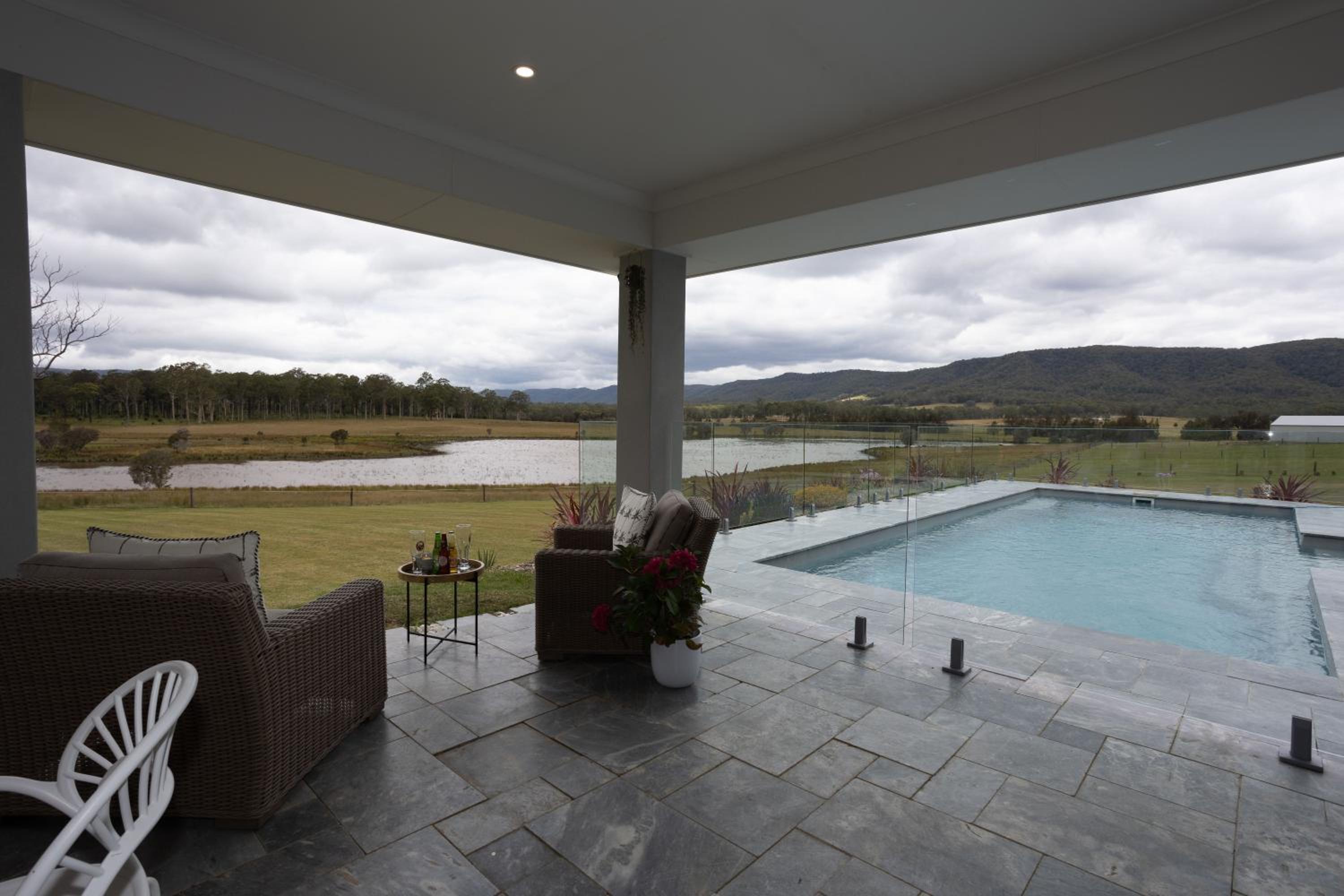 Soulful Grande Manor with Mineral Pool