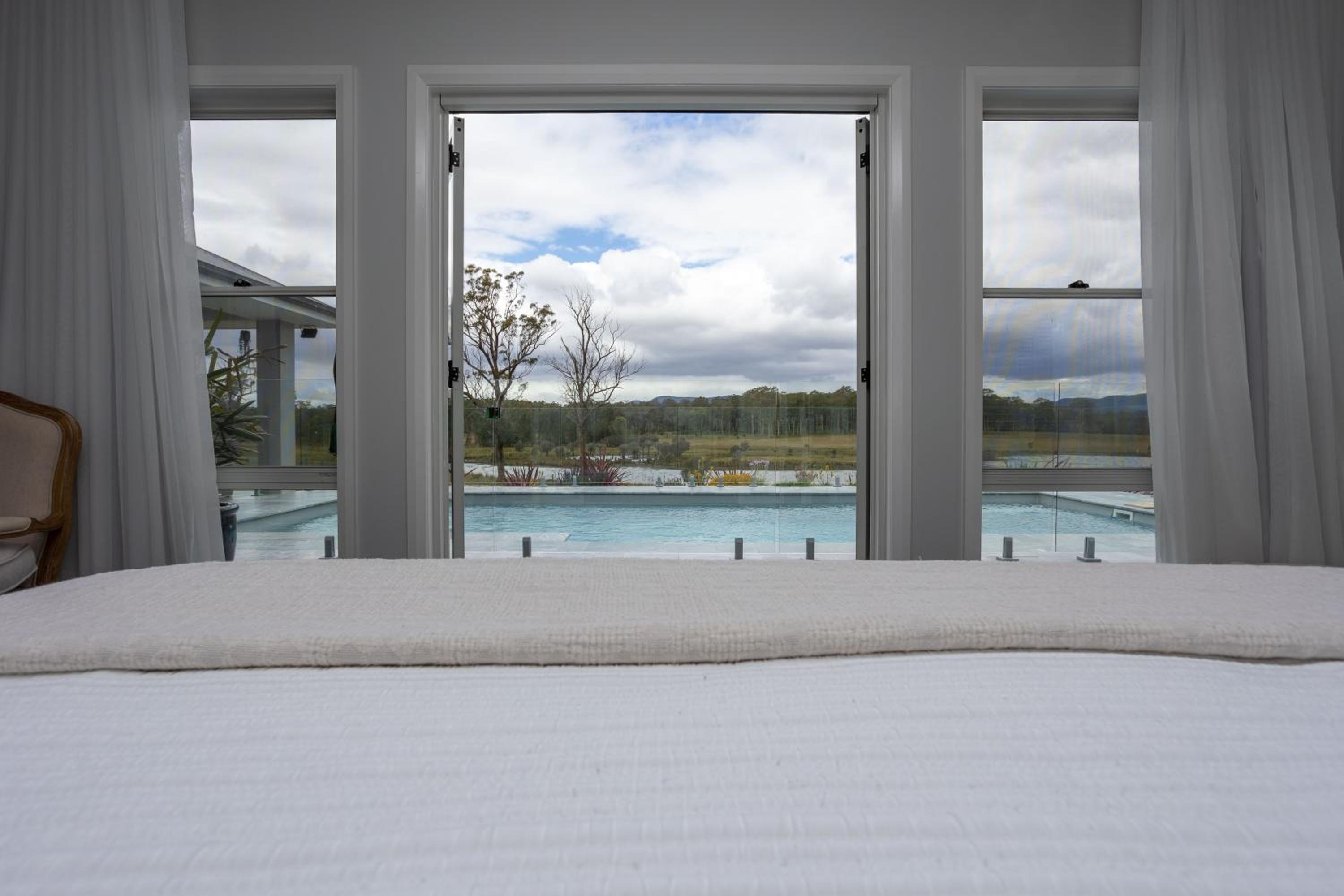 Soulful Grande Manor with Mineral Pool