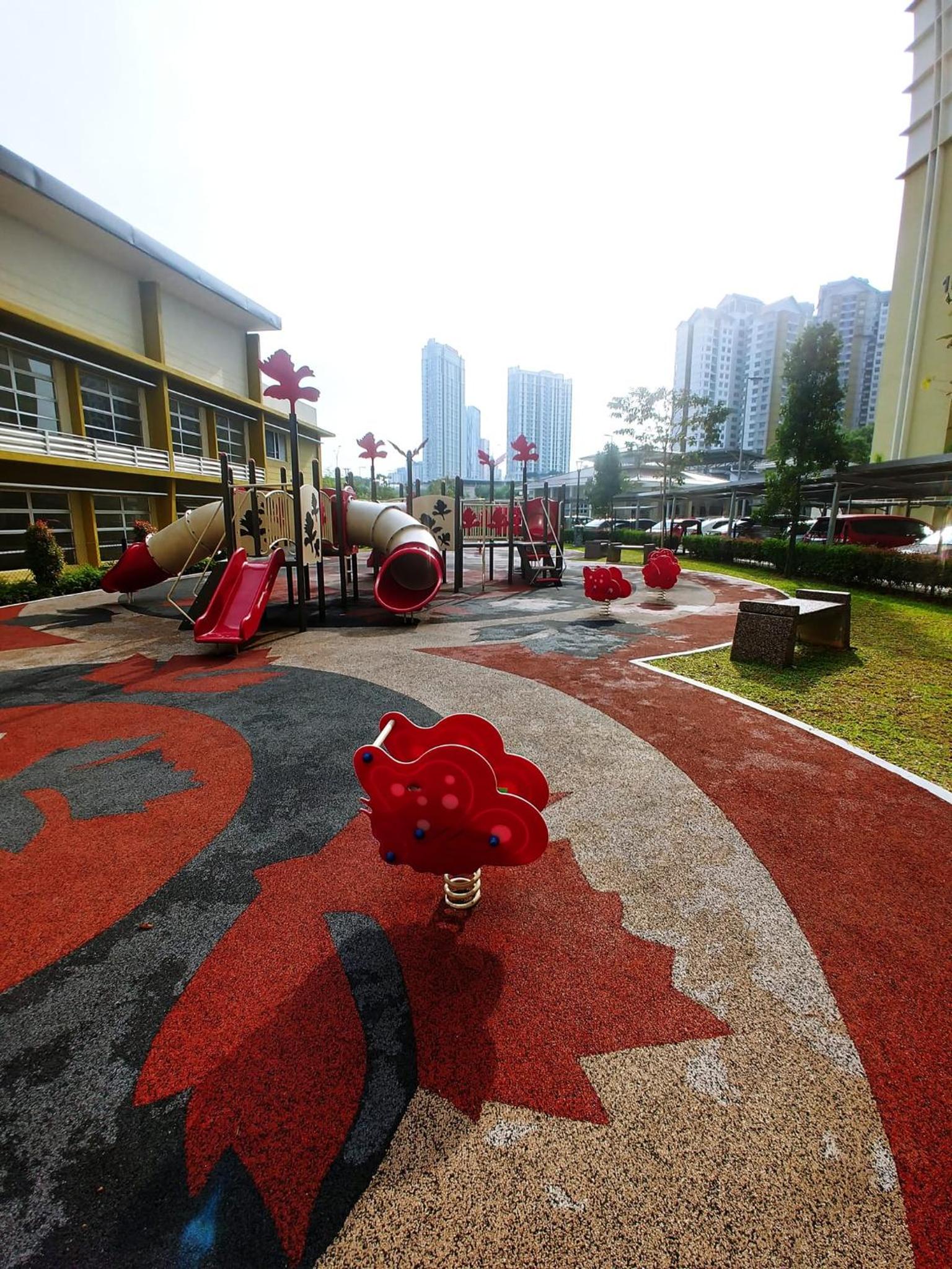 Spacious 3BR Family Homestay Putrajaya Near Masjid & Hospital Ramadan Stay