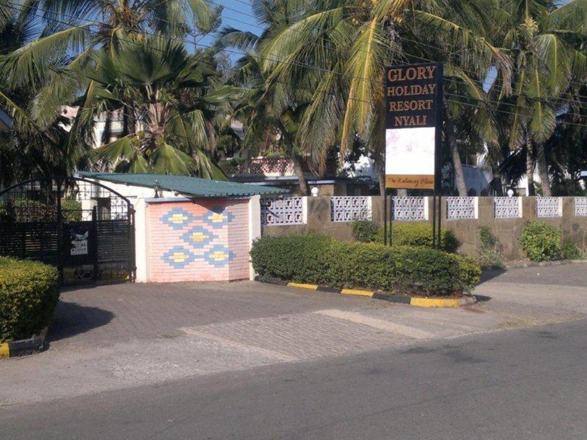Glory Holiday Resort