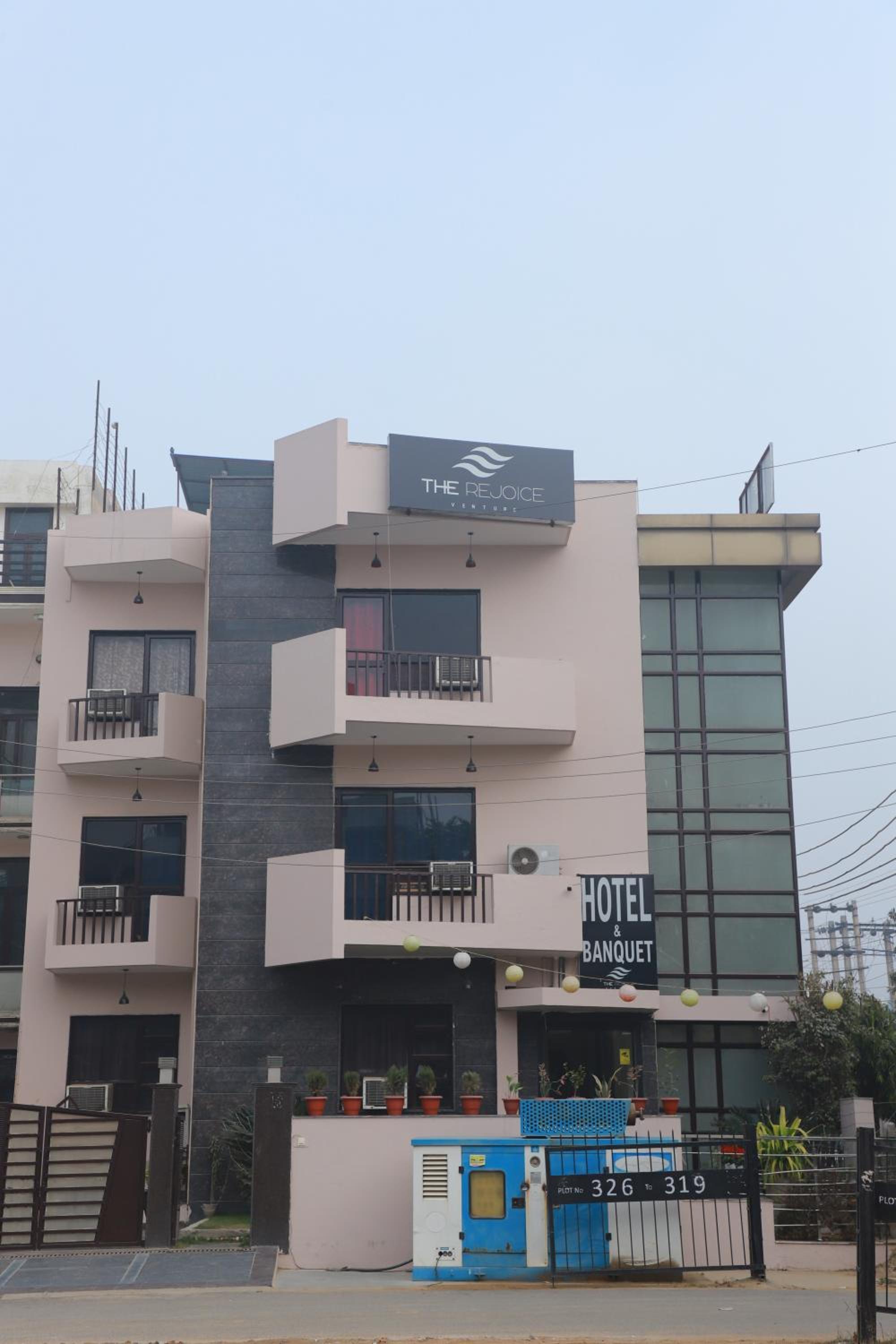 Gurgaon Vacations - THE REJOICE VENTURE - Property Image 4