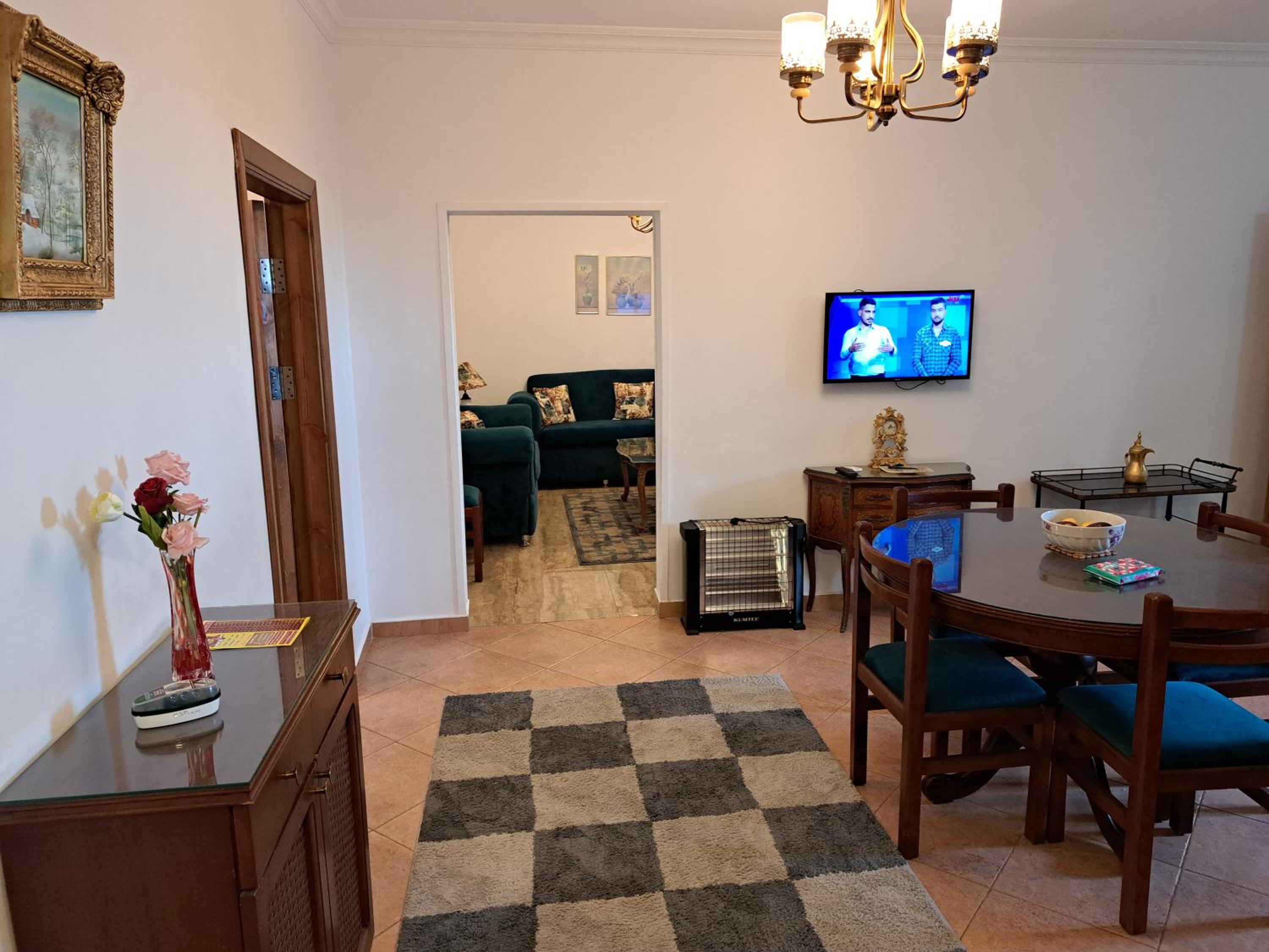Three bedrooms apartment Nile view maadi