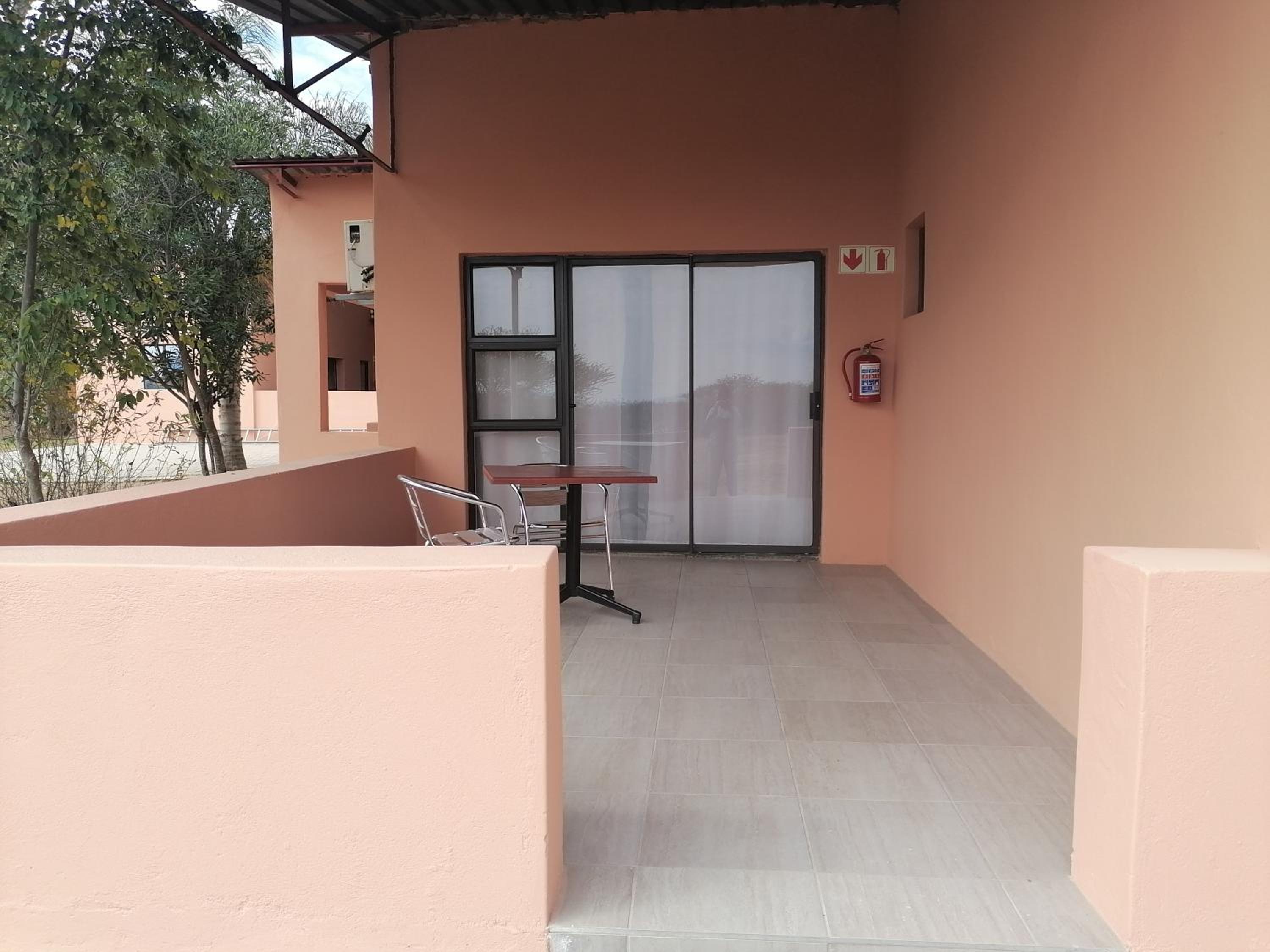 Rondy Bosch Lodge view 5