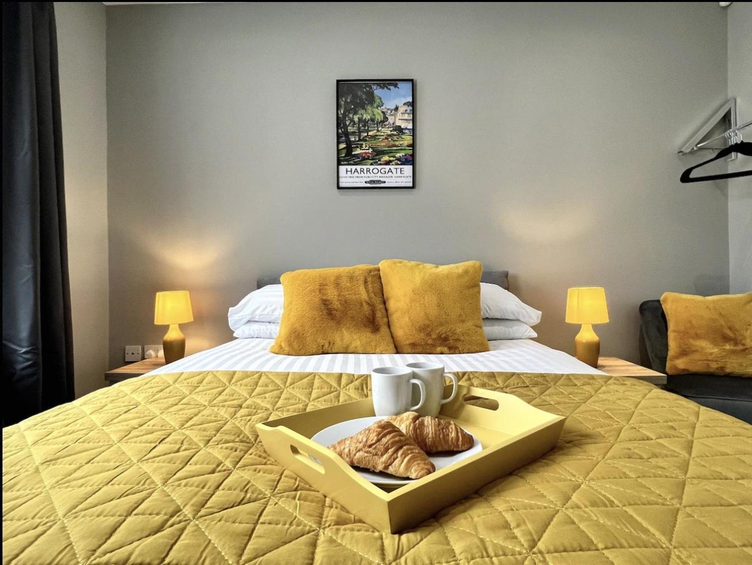 Luxury Harrogate Flat with Free Parking view 2