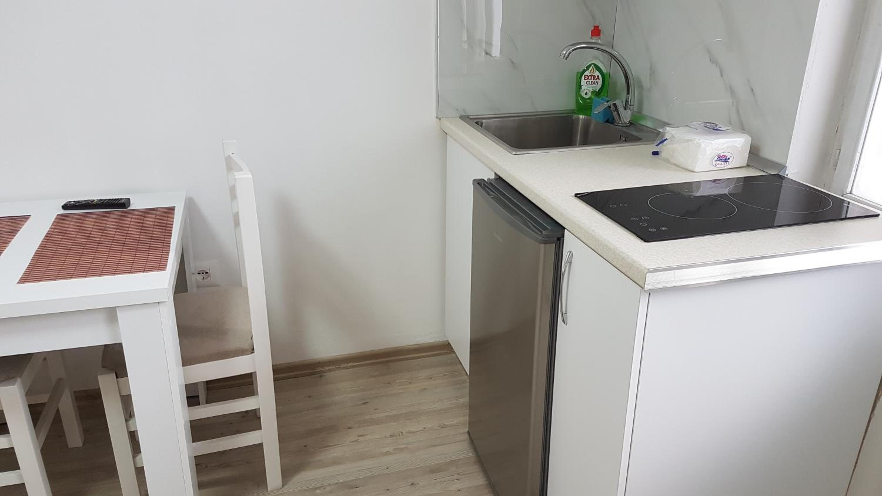Klent Studio Apartment