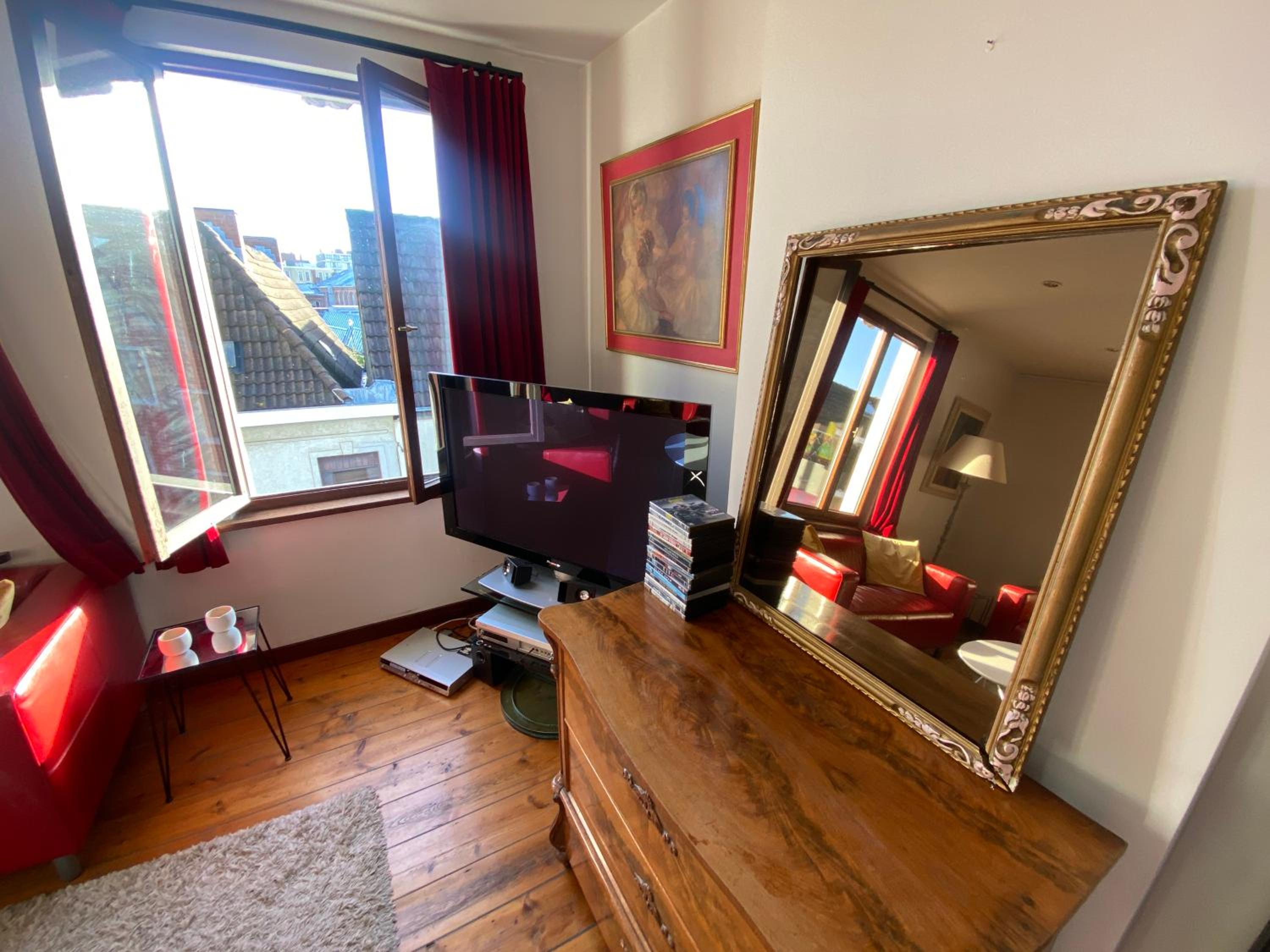 Artist's Loft & Garden