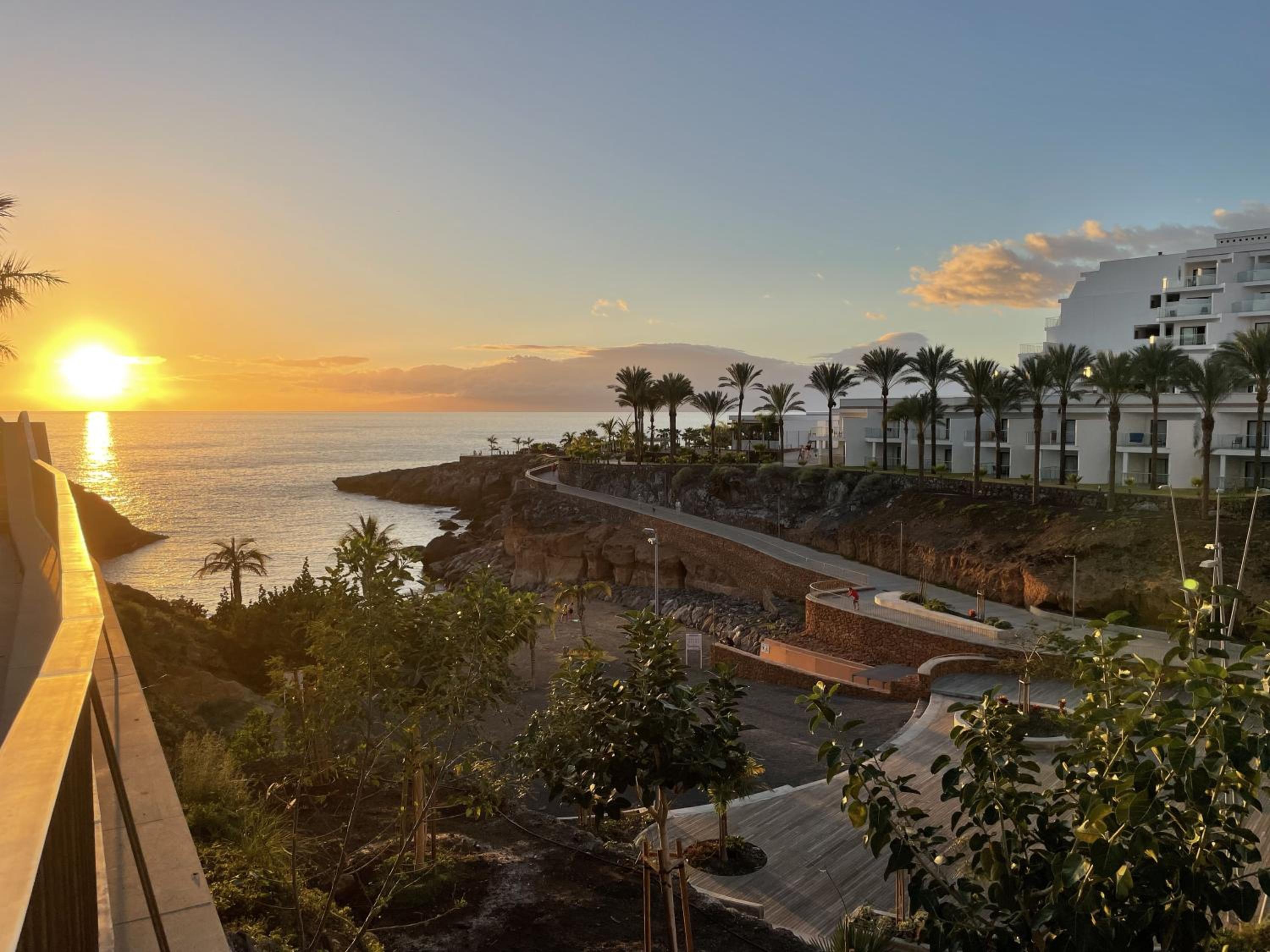 Paradise View Family Apartment by AltamarHomes