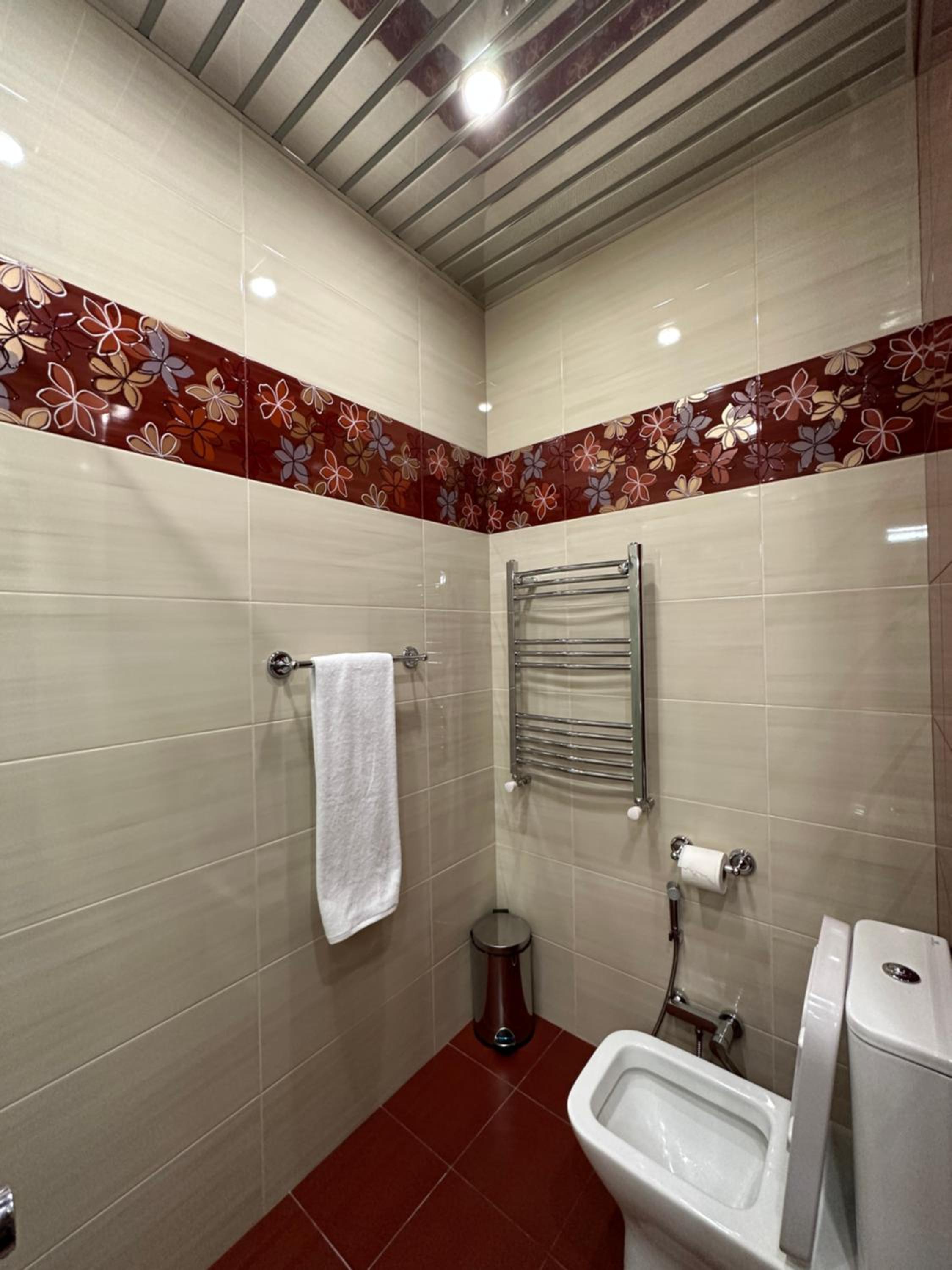 Kajaznuni Street, 3 bedrooms Luxury & Unique apartment QA888