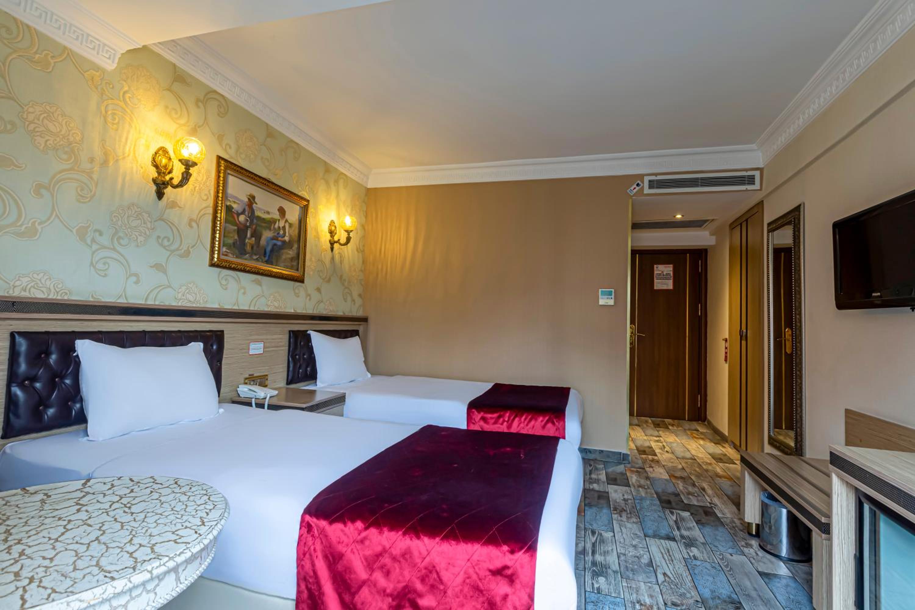 Marmaray Hotel - Image 65