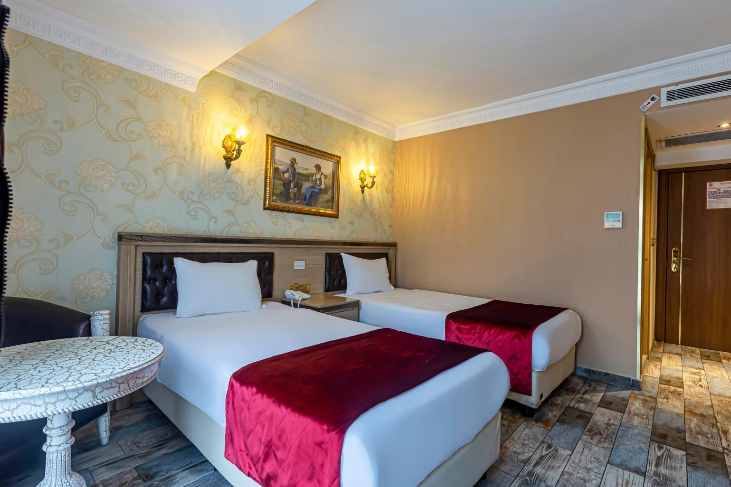 Marmaray Hotel - Image 63