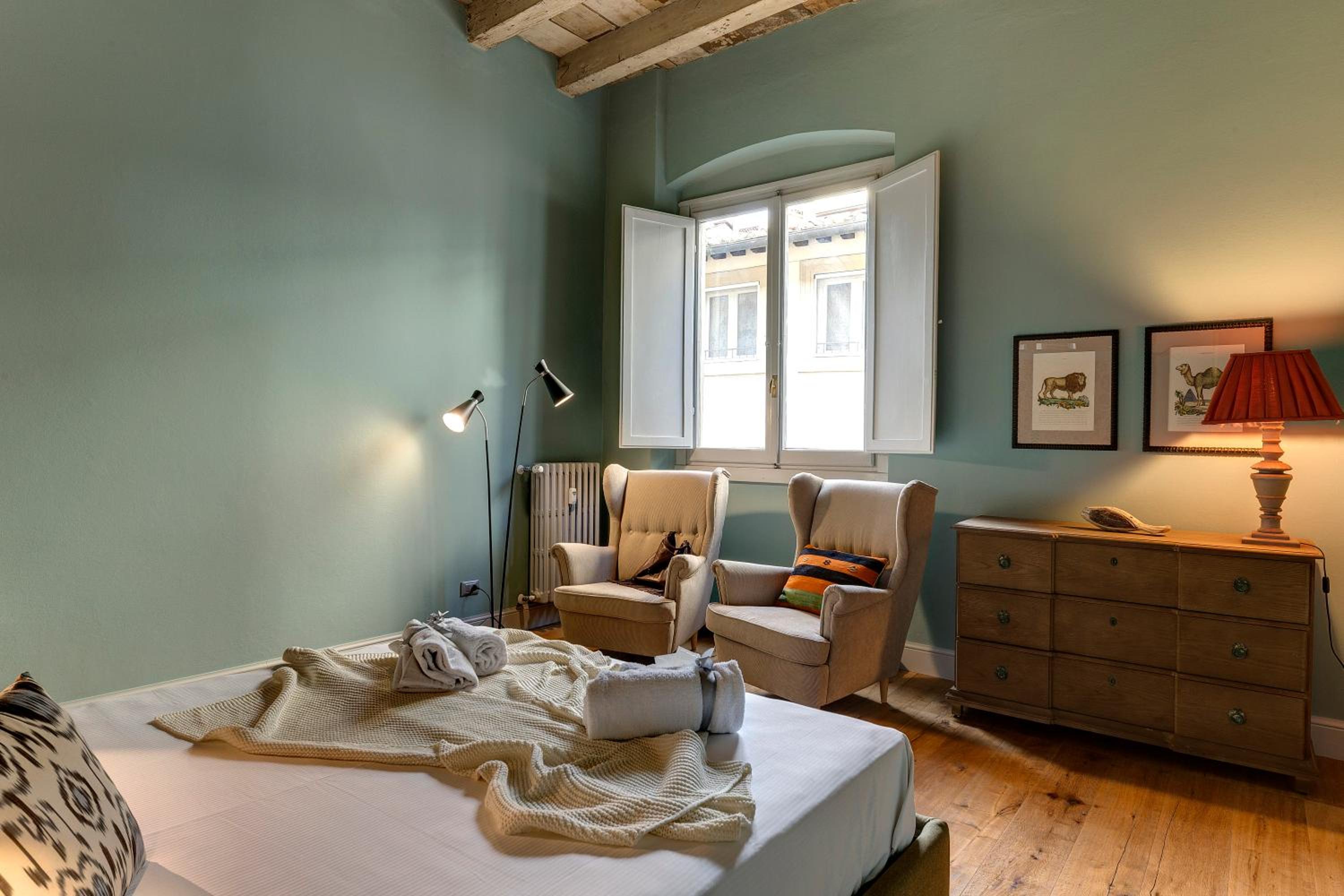 Frida Luxury Apartment by Mamo Florence