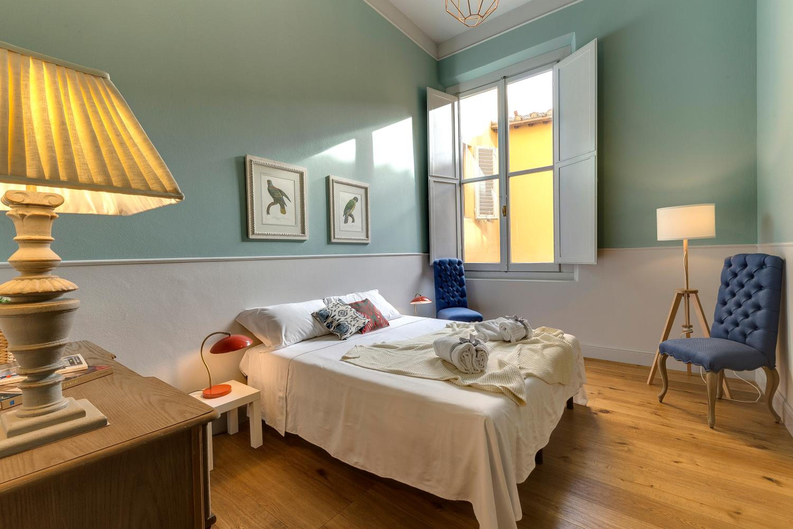 Frida Luxury Apartment by Mamo Florence