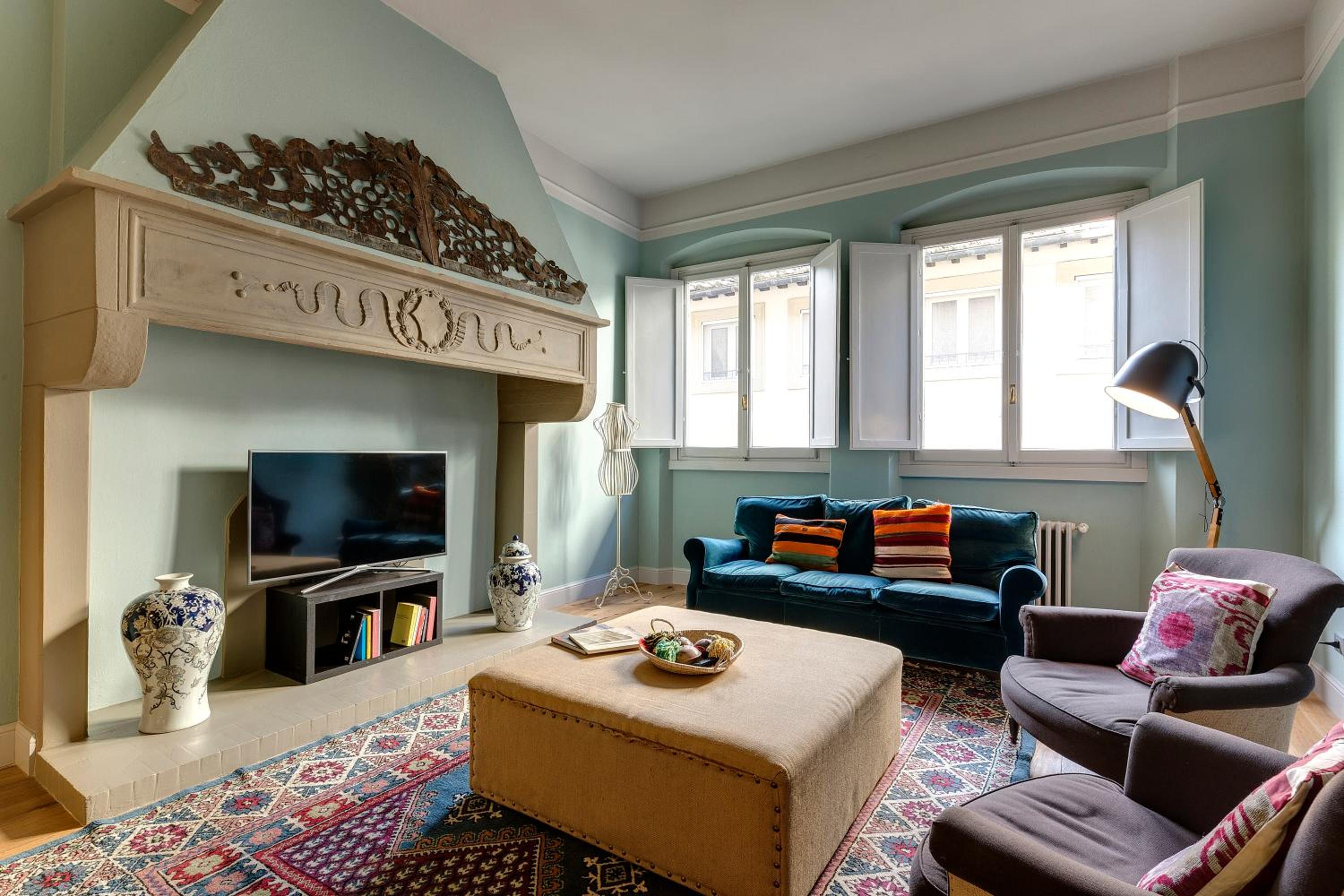 Frida Luxury Apartment by Mamo Florence