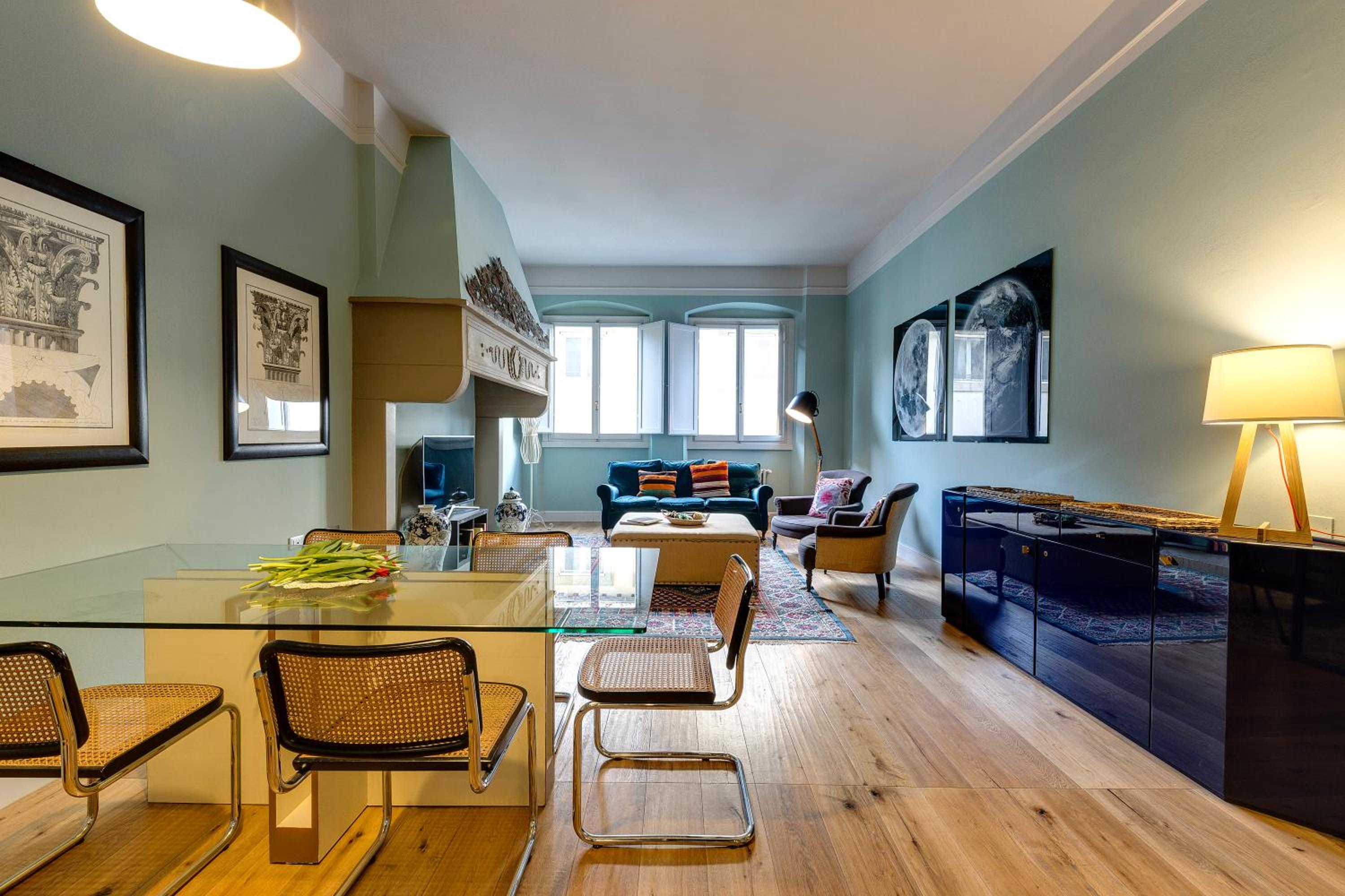 Frida Luxury Apartment by Mamo Florence