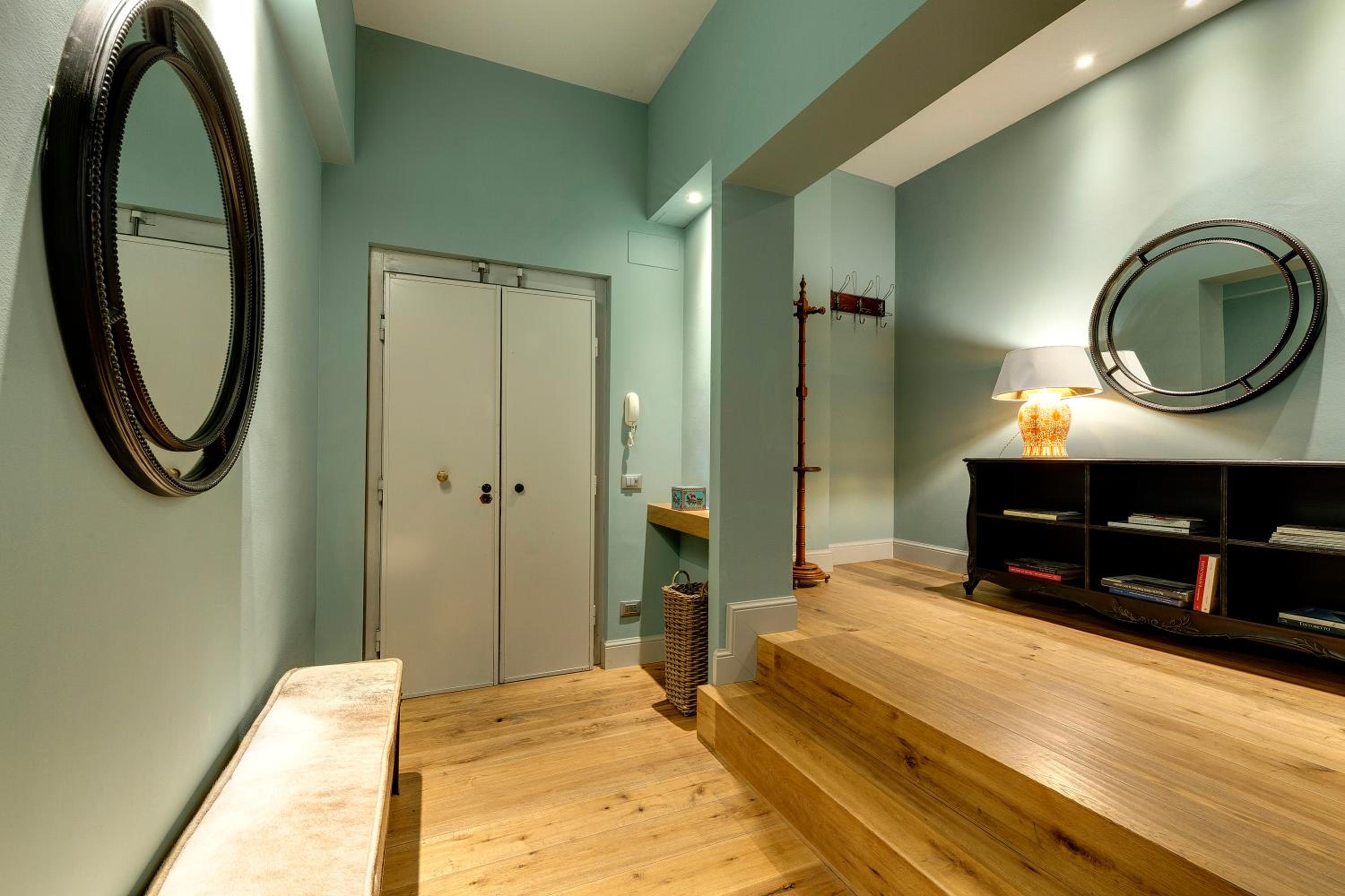 Frida Luxury Apartment by Mamo Florence
