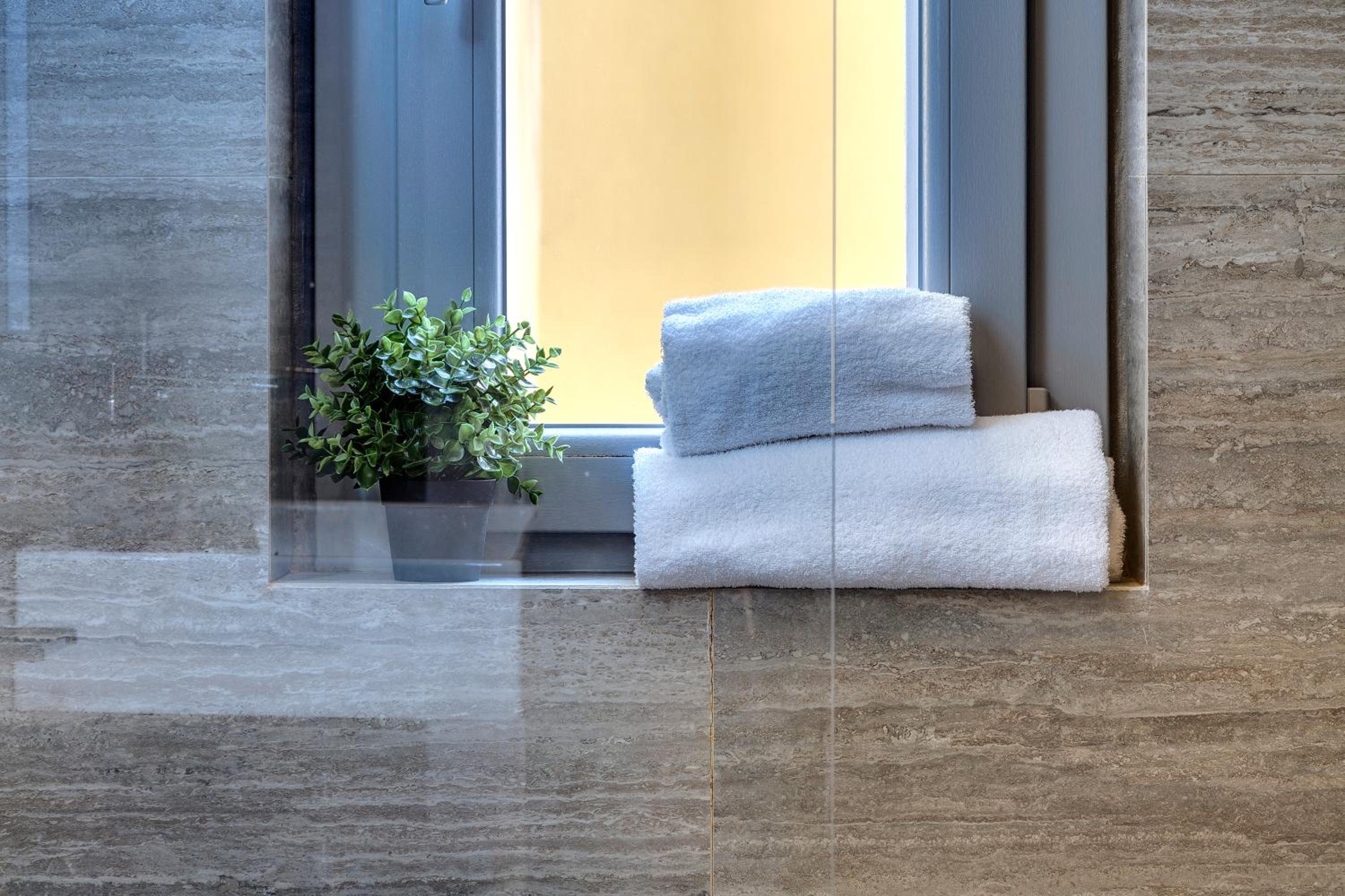 Frida Luxury Apartment by Mamo Florence