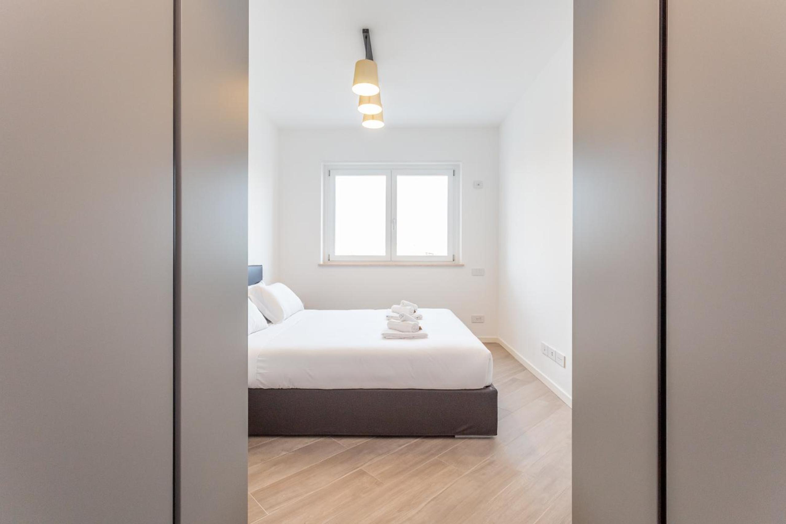Trastevere Modern Terraced Apt