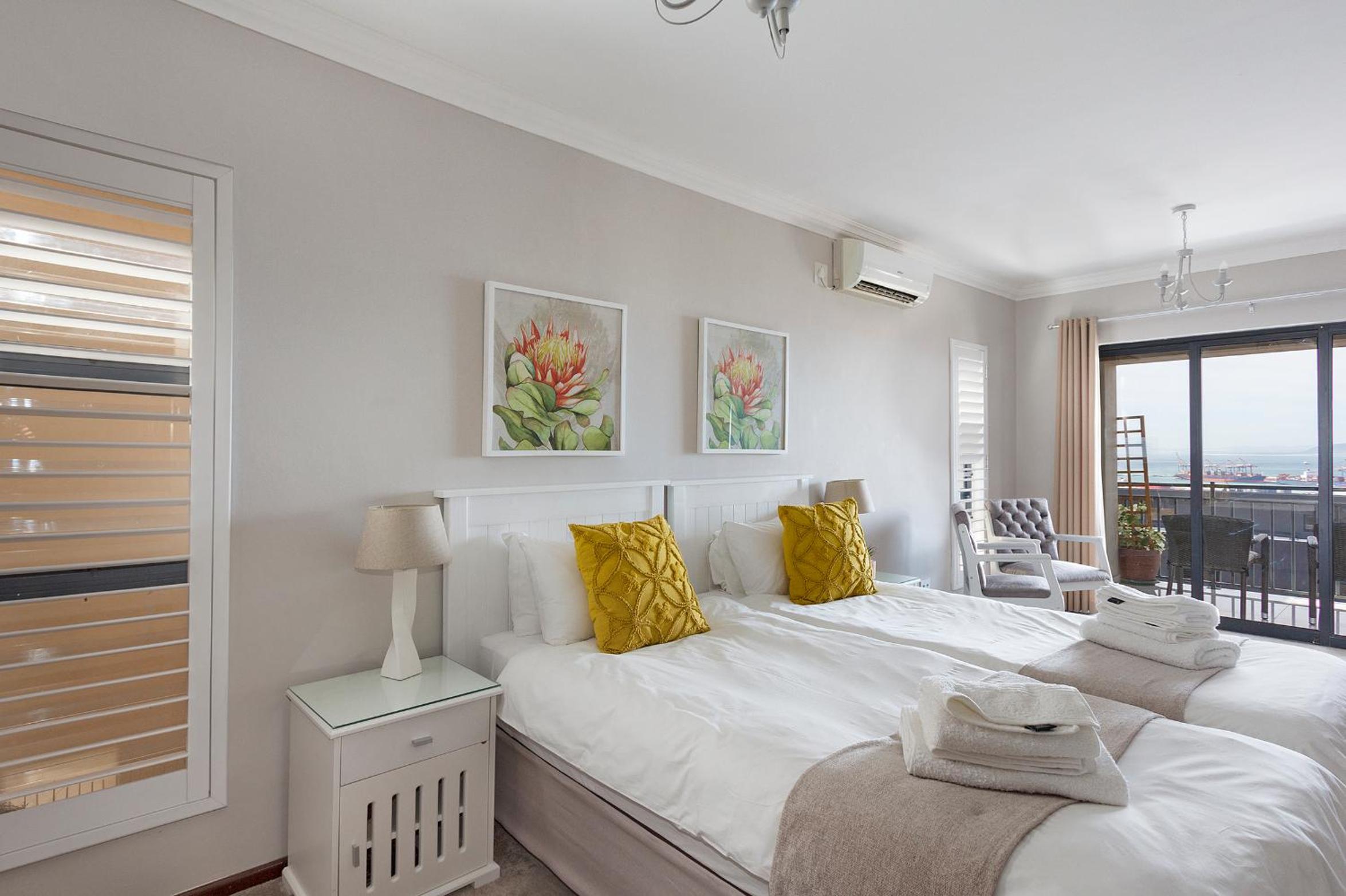 STAR APARTMENTS
