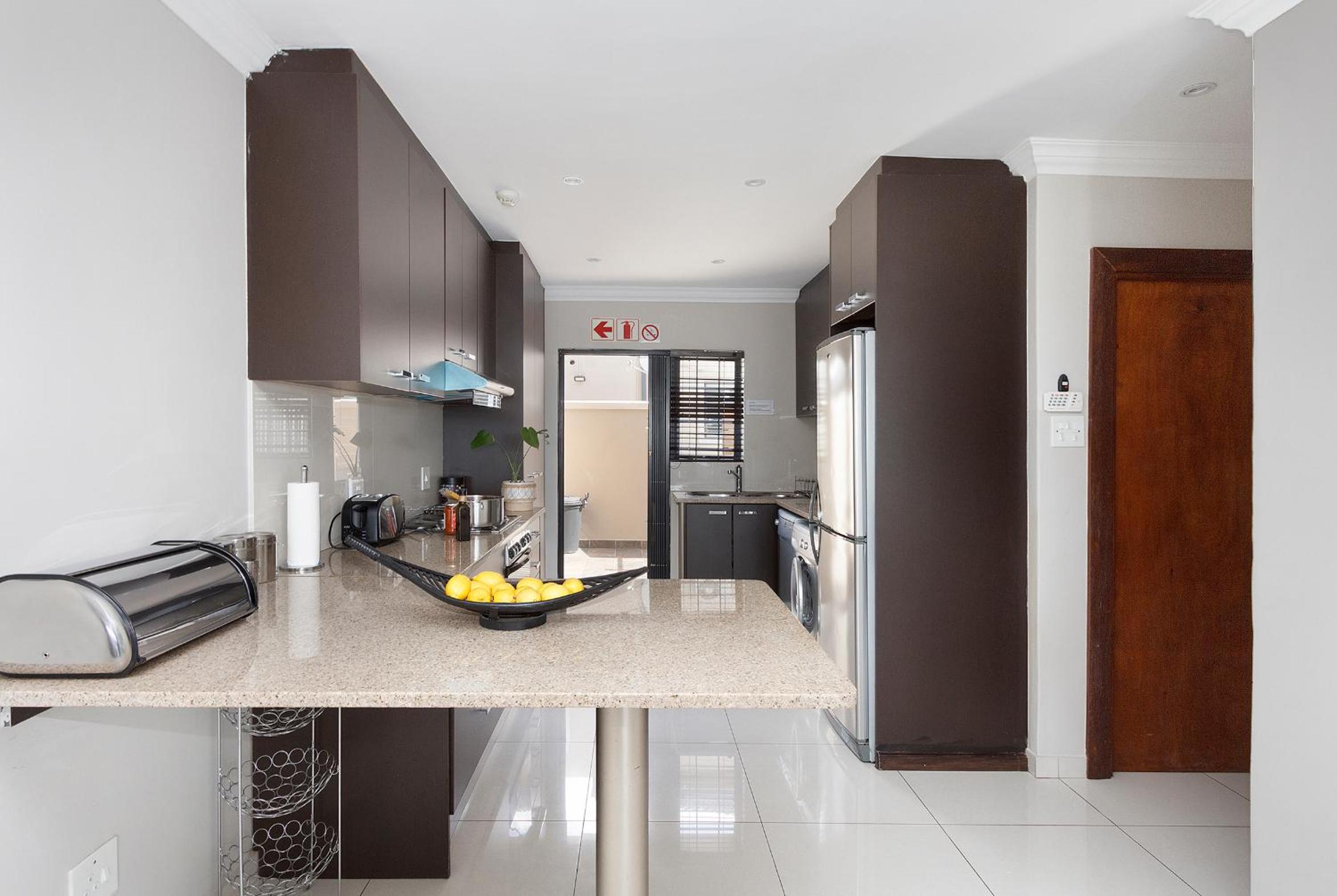 STAR APARTMENTS