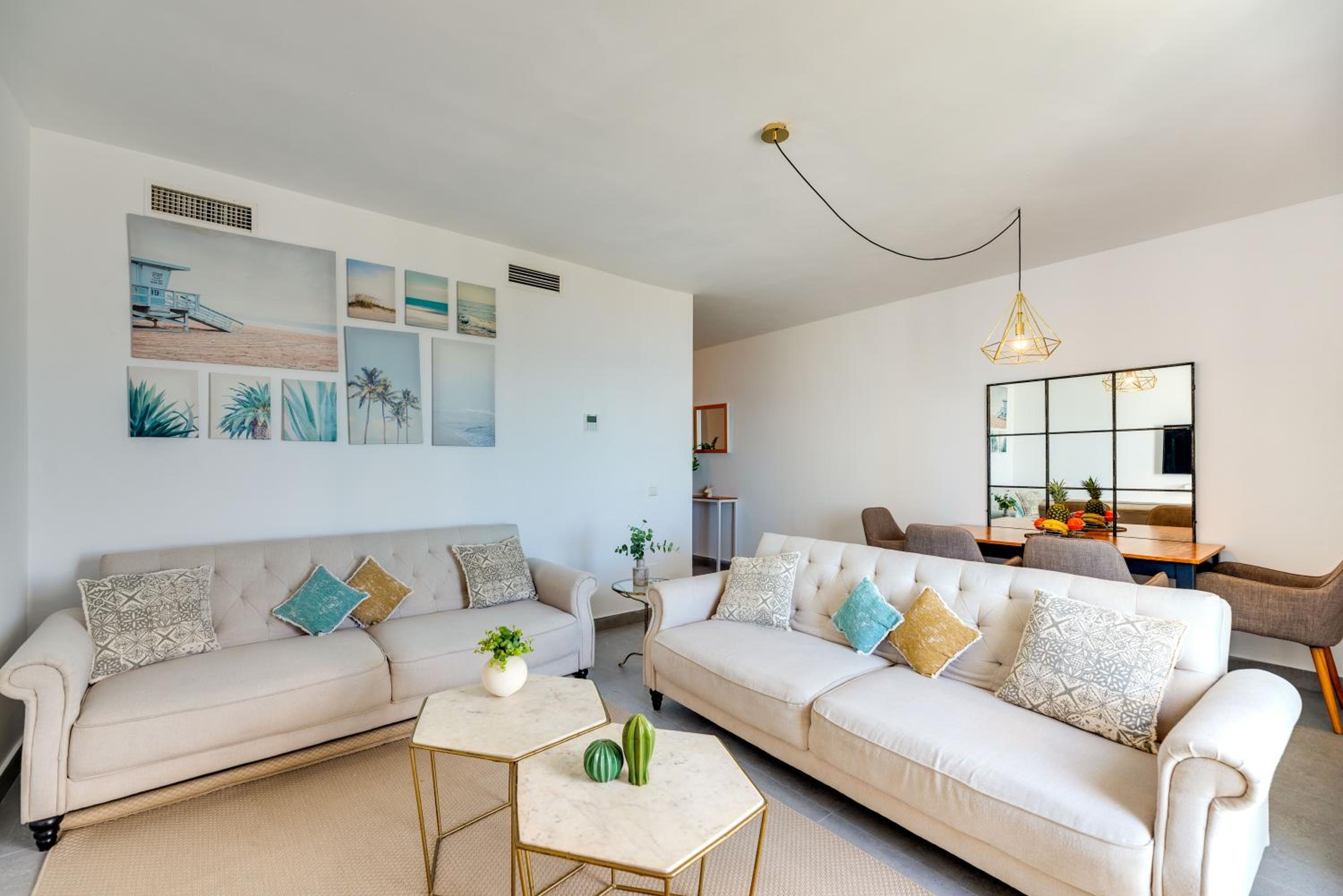 VACATION MARBELLA I Banus Waterfront Penthouse Marina, Sea View, Beachfront