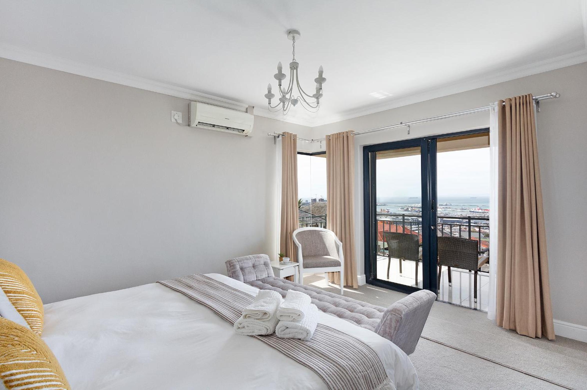 STAR APARTMENTS