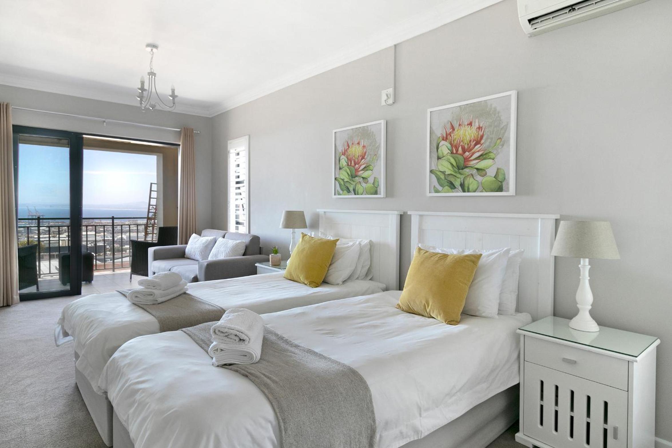 STAR APARTMENTS
