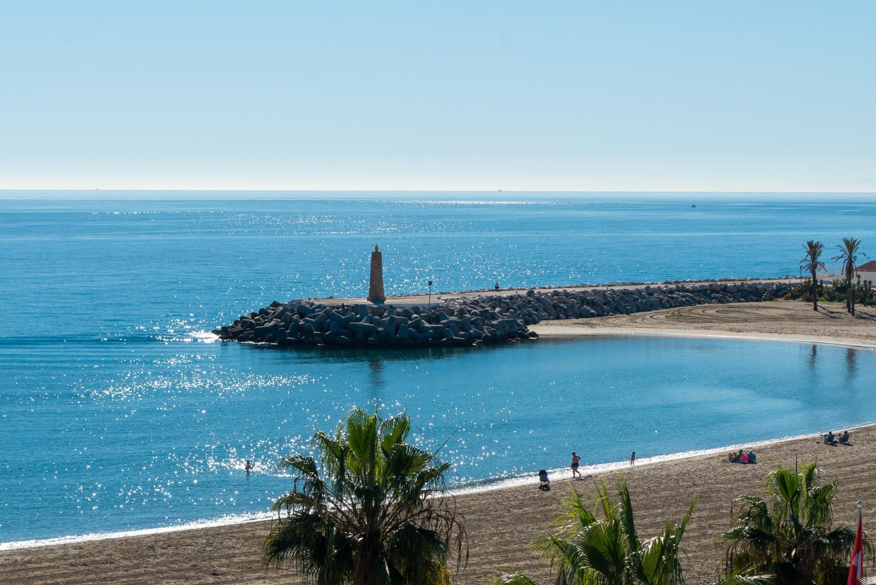 VACATION MARBELLA I Banus Waterfront Penthouse Marina, Sea View, Beachfront