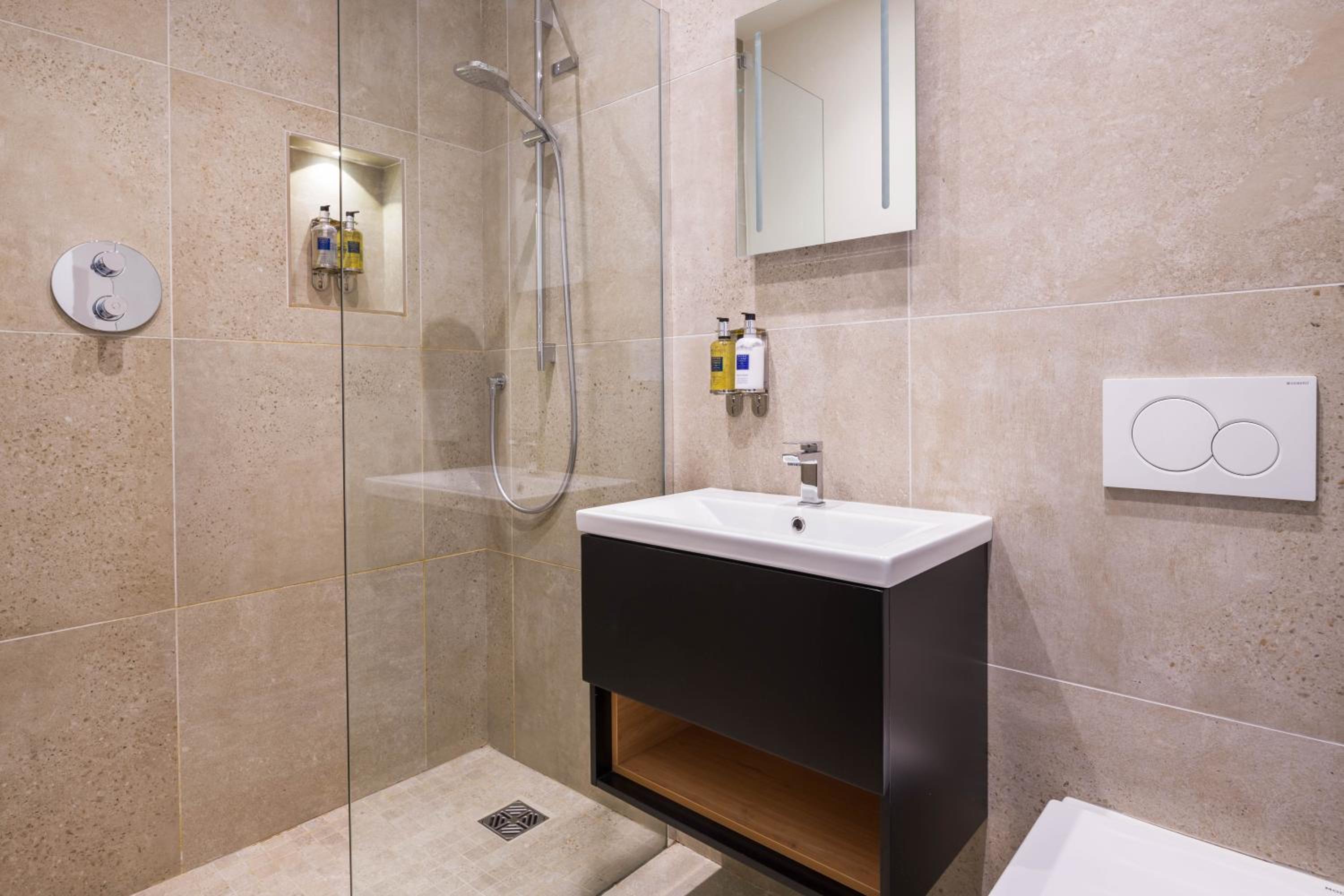 Housel Bay Hotel 61