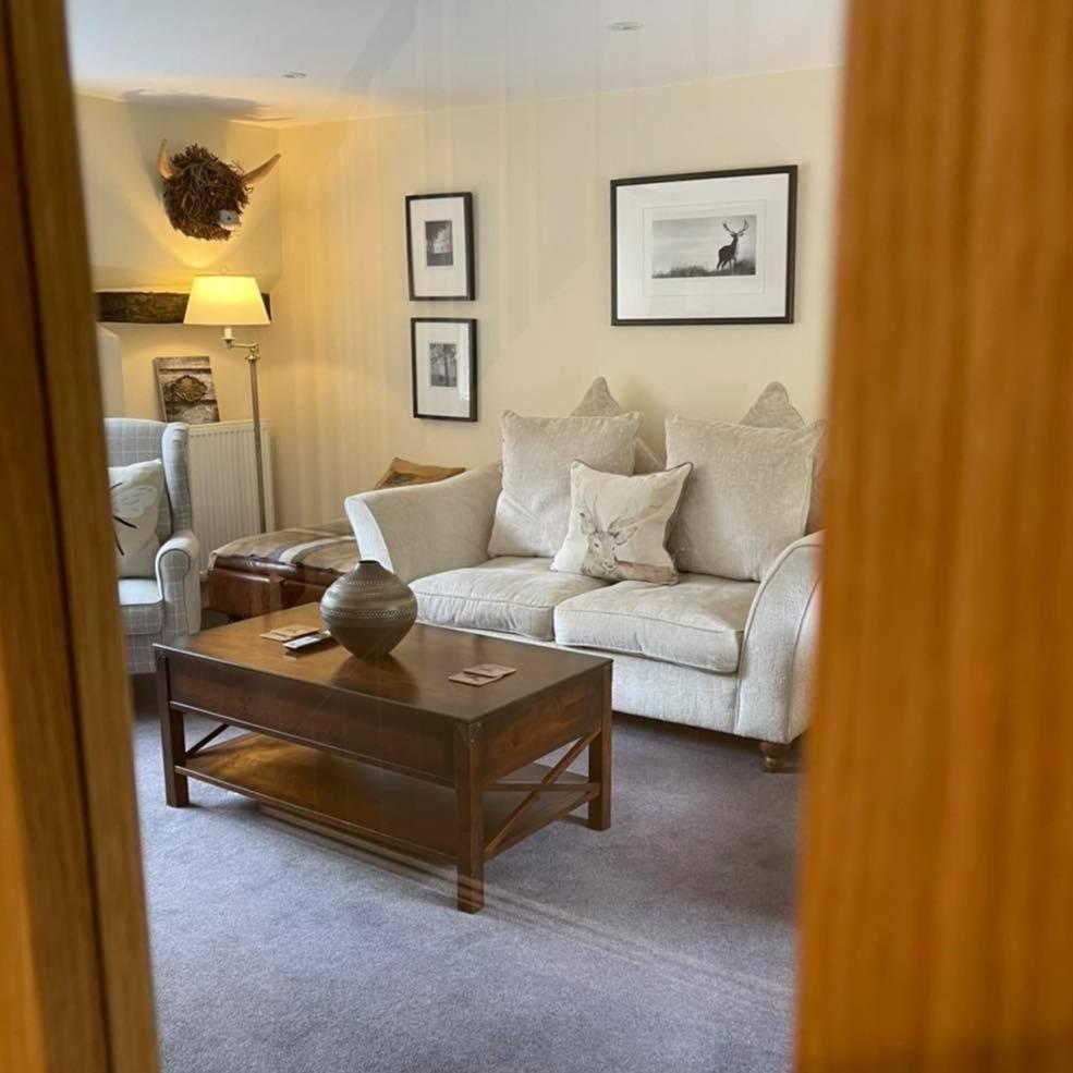 The Cosy Nook Cottage Company - Cosy Cottage view 2