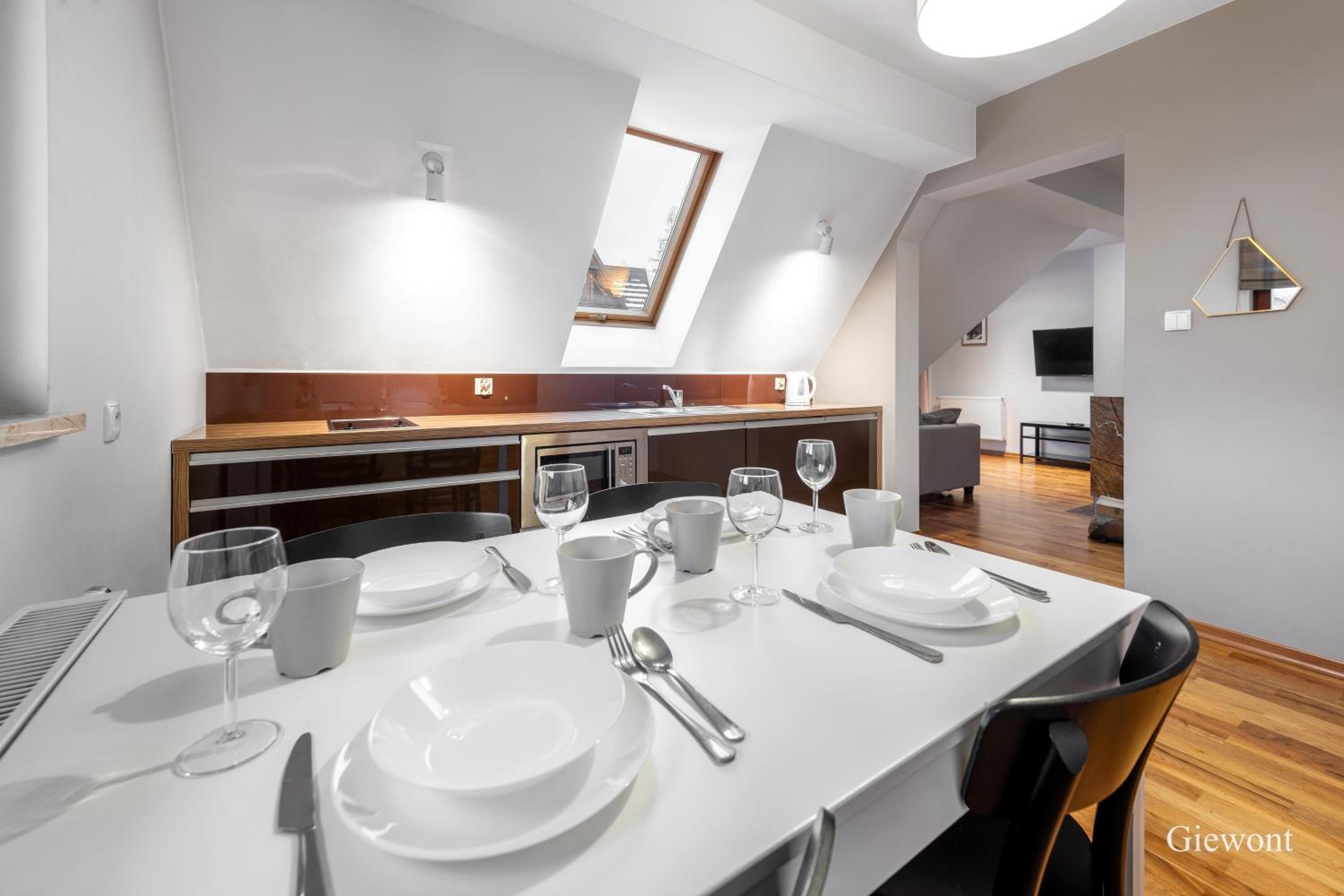 RentPlanet - Śpiący Rycerz