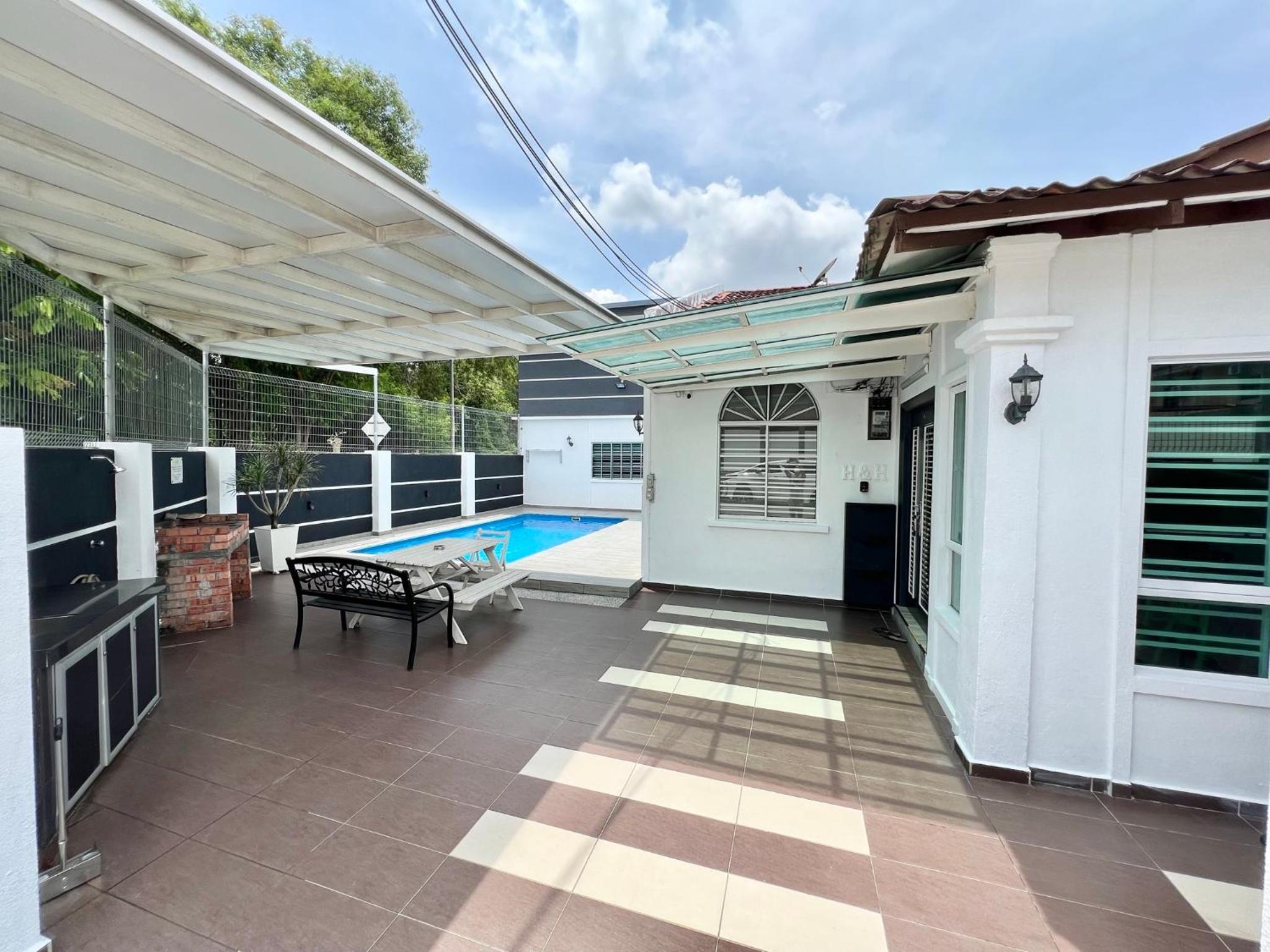 H&H 1 Guest House, photo 38