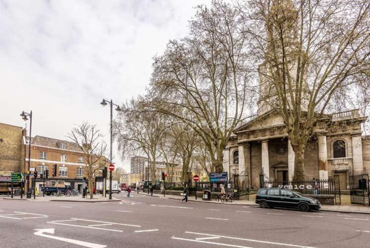 1BD apartment with balcony in Hoxton - Zone 1