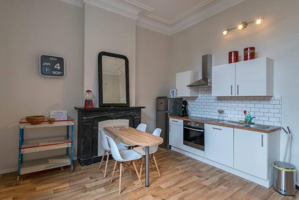 Joli appartement 2 chambres à Liège