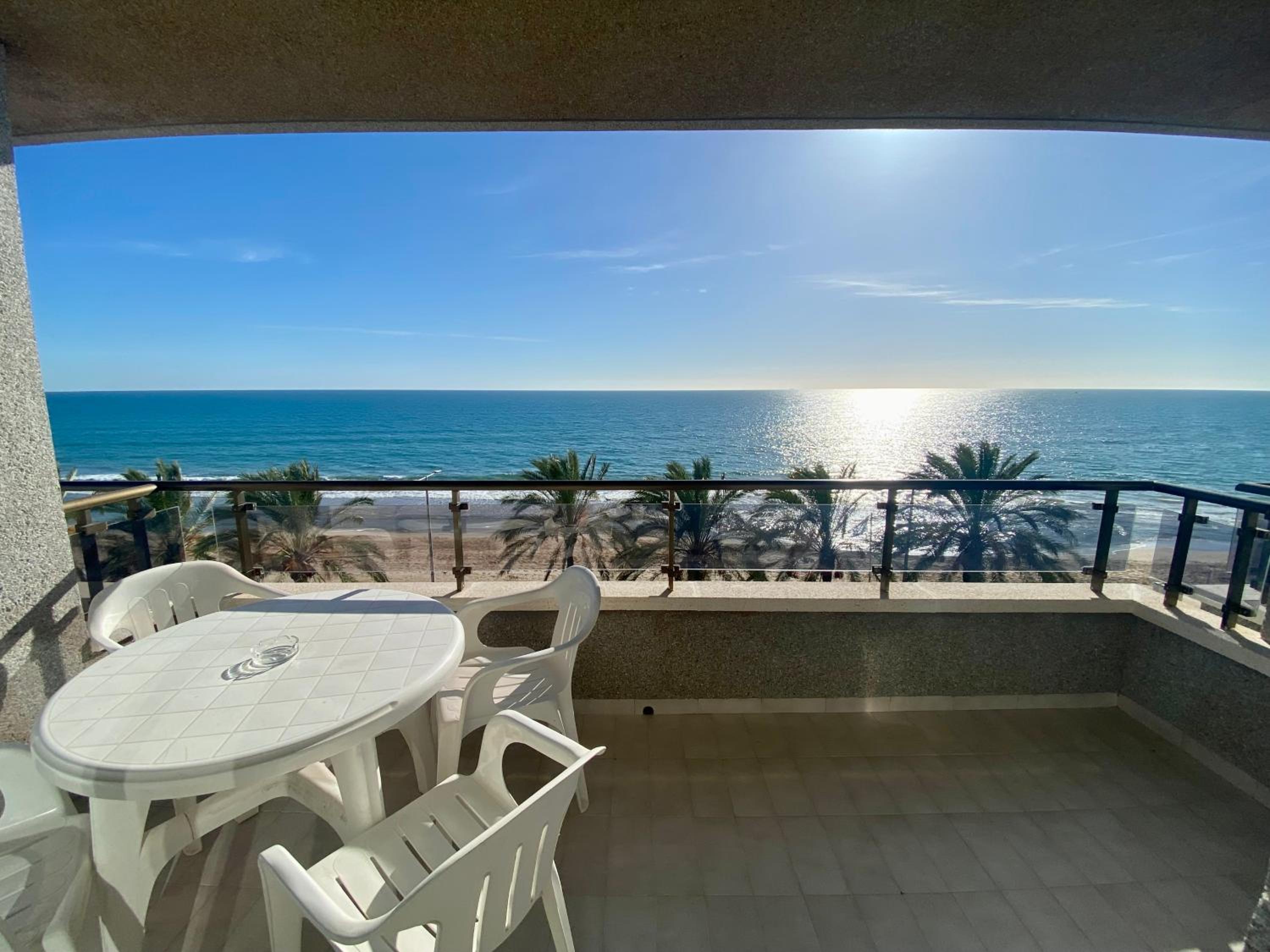 Beach Apartment in Calafell