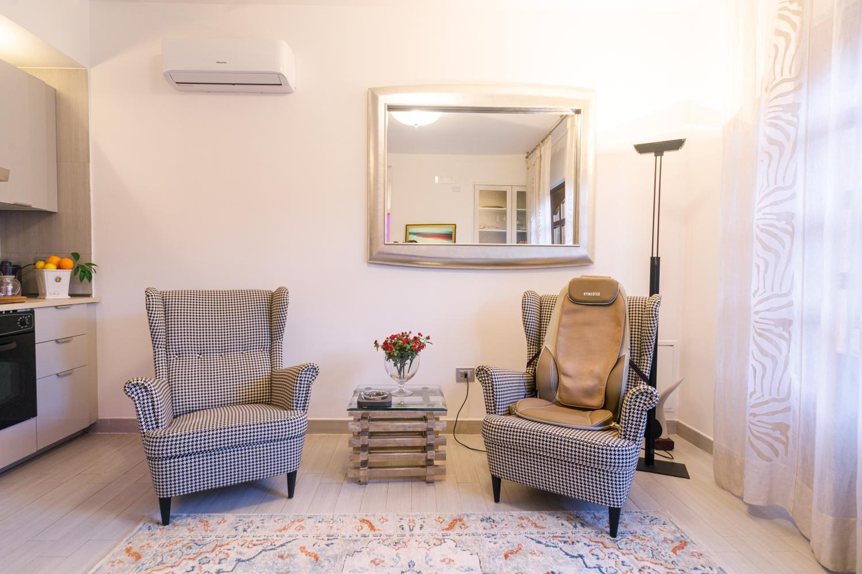 Le Monachelle Luxury Apartment