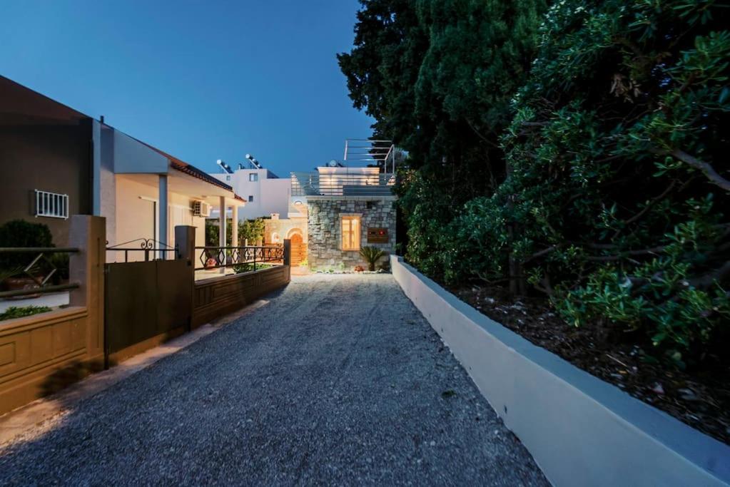 Myrovolos luxury Eneida's house