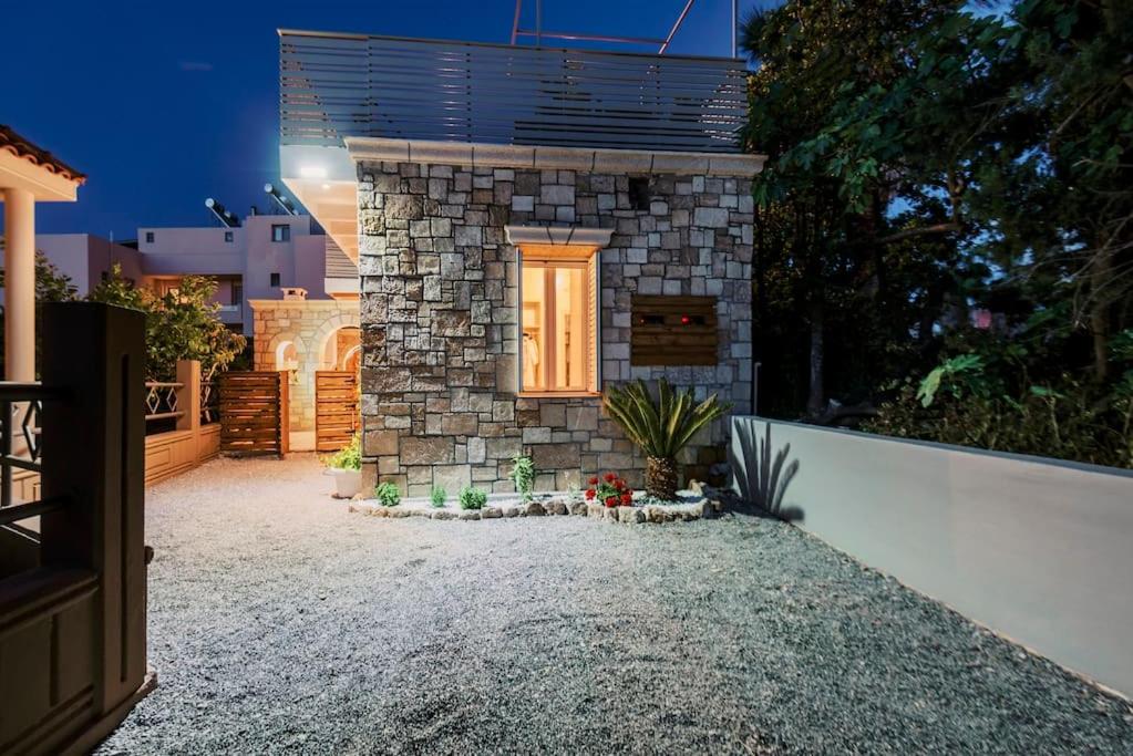 Myrovolos luxury Eneida's house