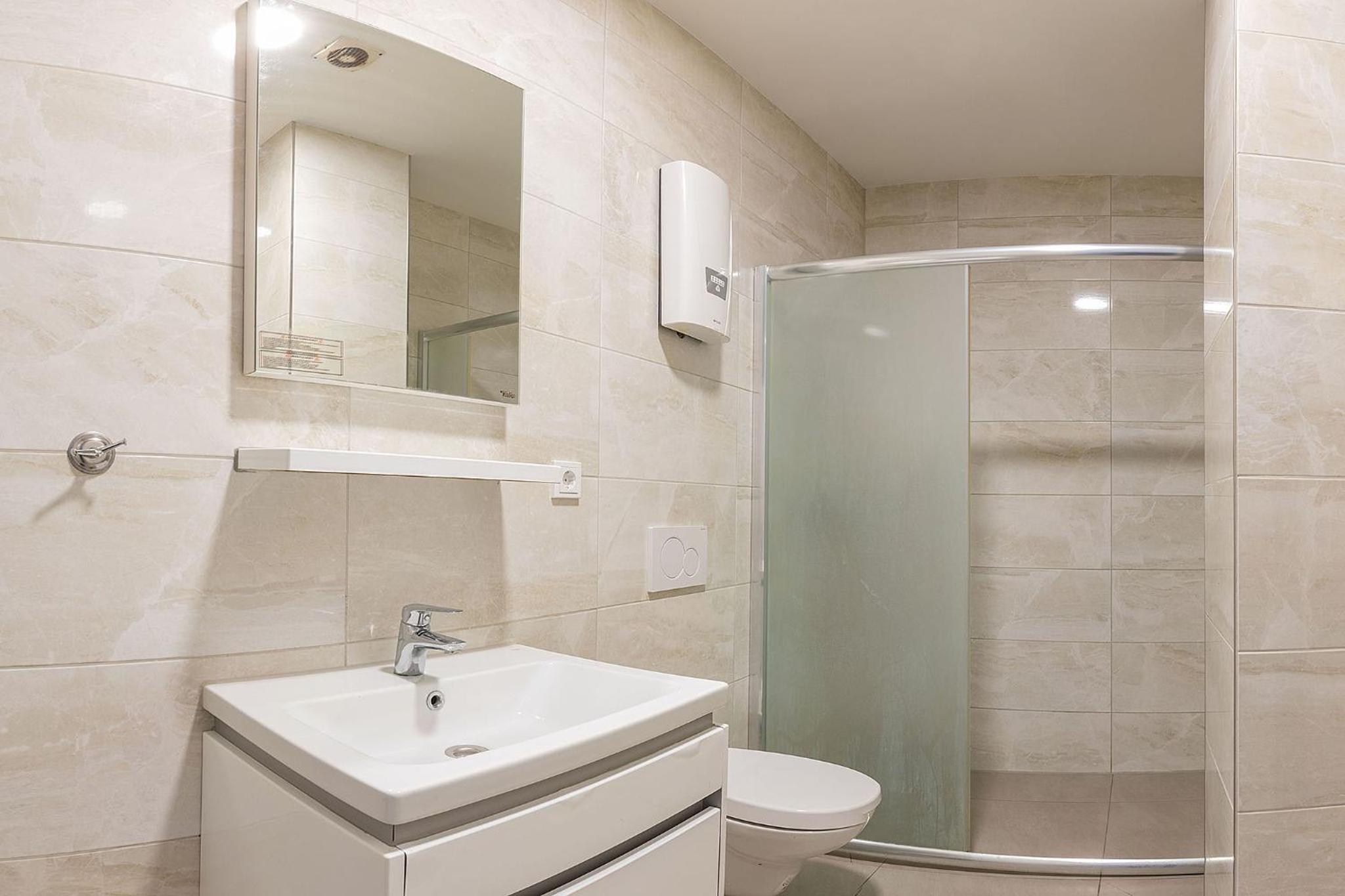 BOARDINGHOUSE KAYSER Günstige Monteursunterkunft, Monteurwohnung in Hanau bei Frankfurt am Main und Aschaffenburg, KOSTENFREIE PARKPLÄTZE!
