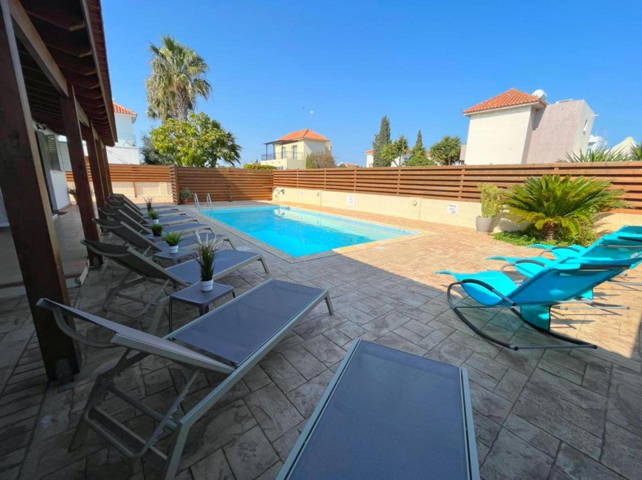 Tarracotta Villa 4 bedroom, near Ayia Napa view 2