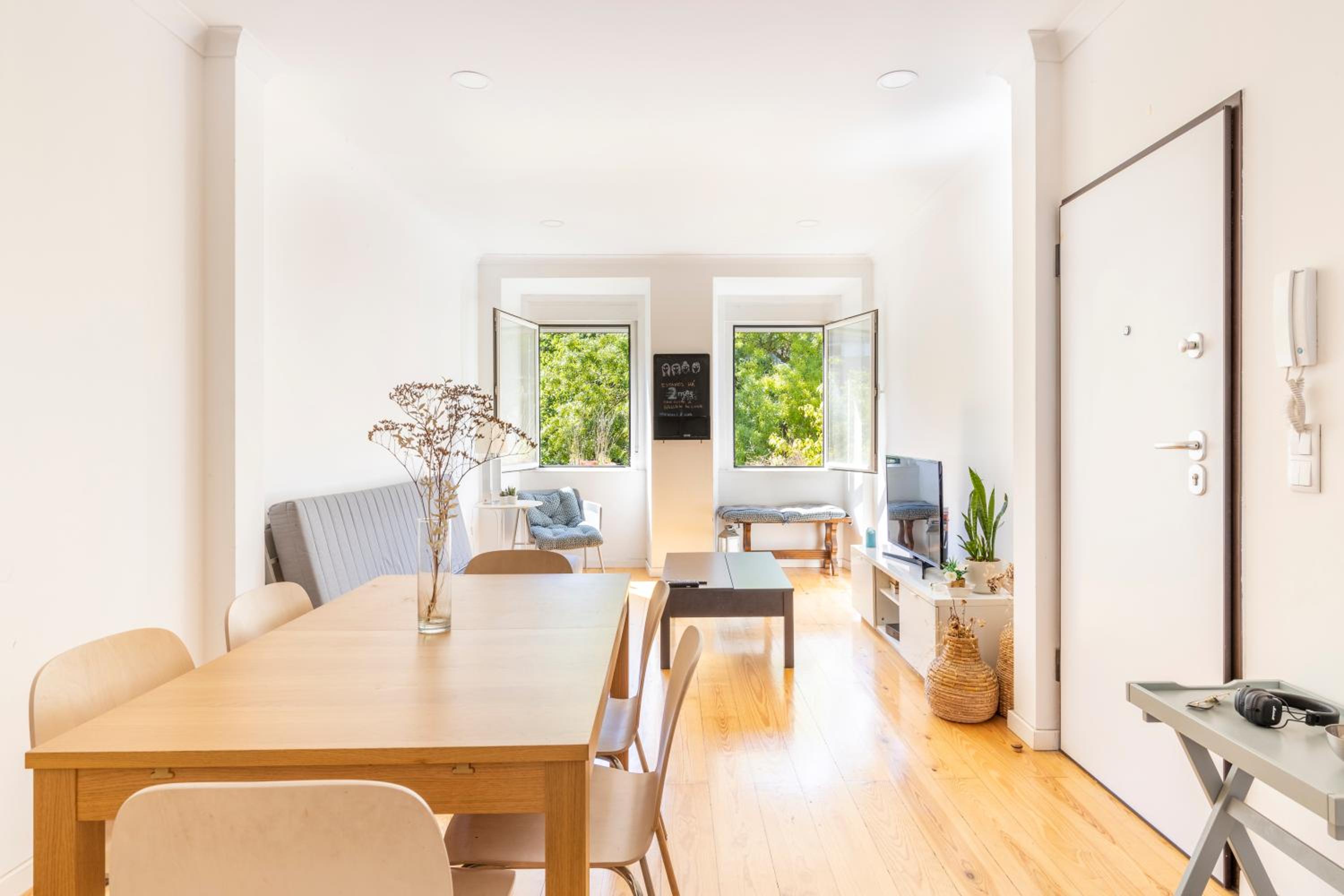 Comfy 3 Bedroom Apartment Campo de Ourique view 4