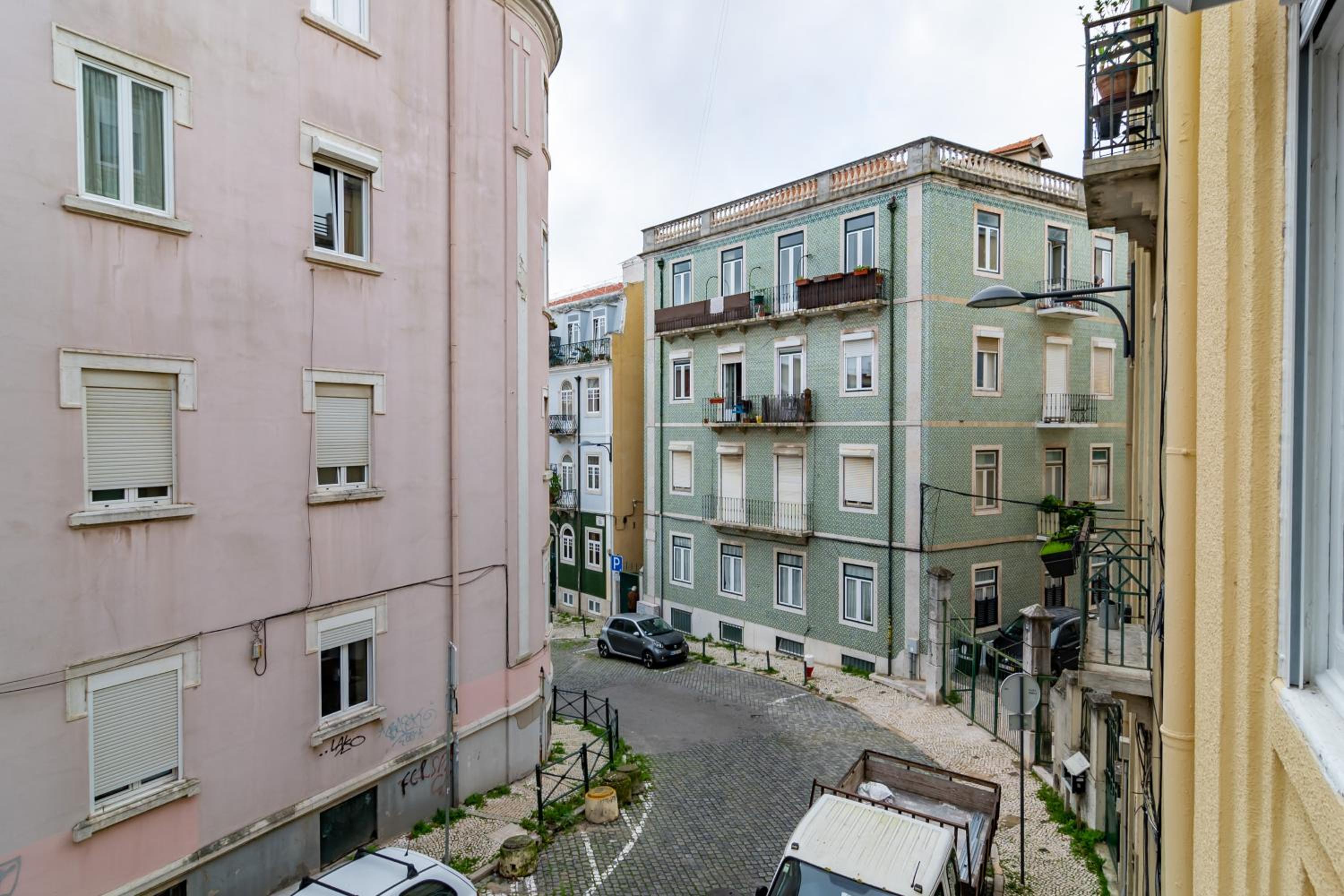 Anjos' City Escape by LovelyStay