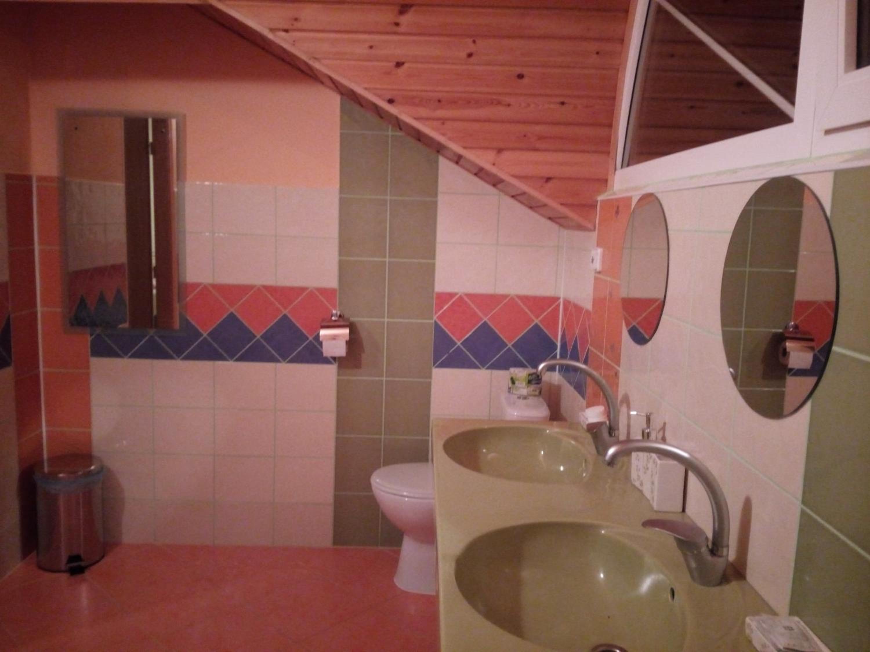 Photo 29