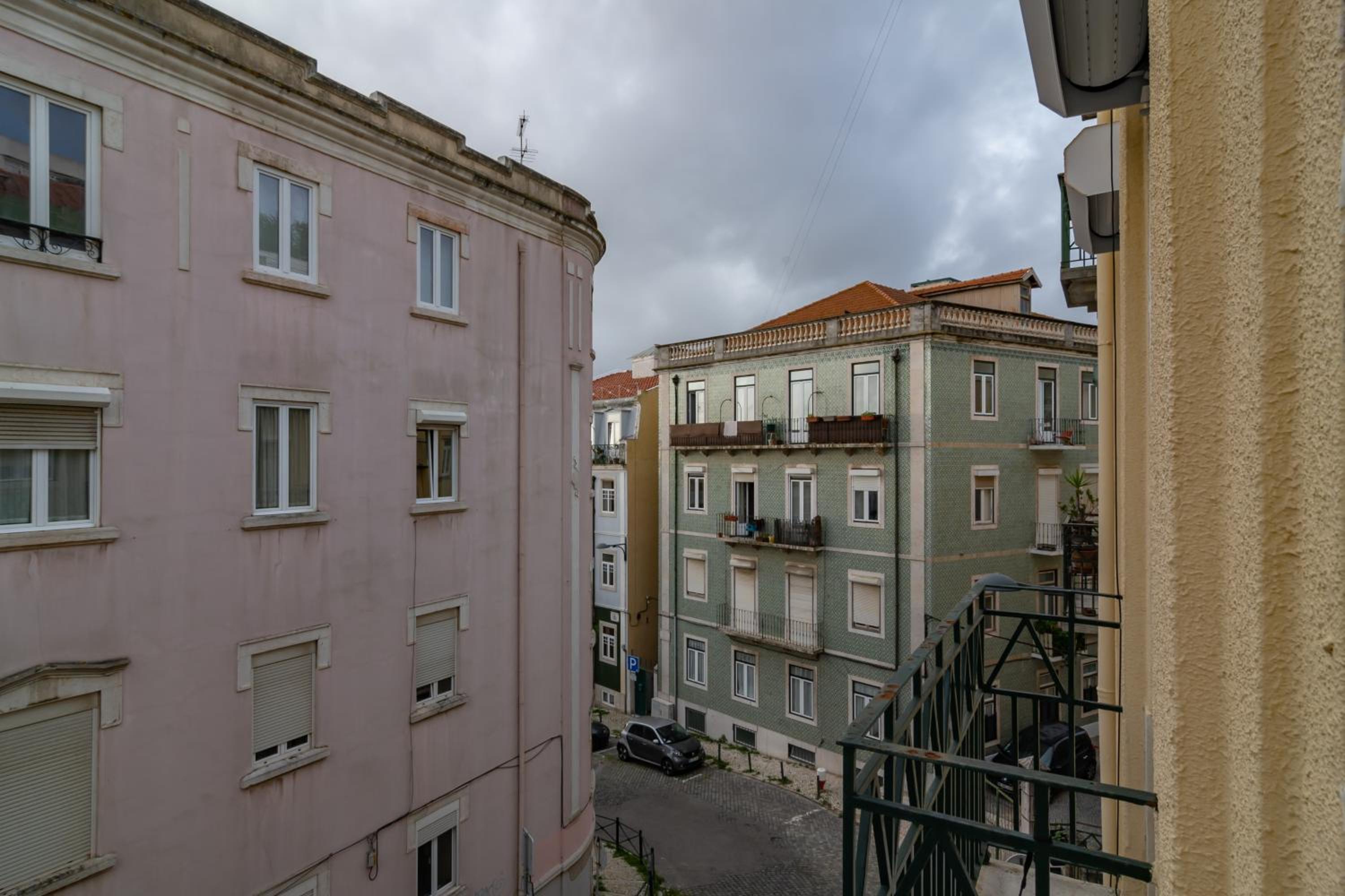 Anjos' City Escape by LovelyStay